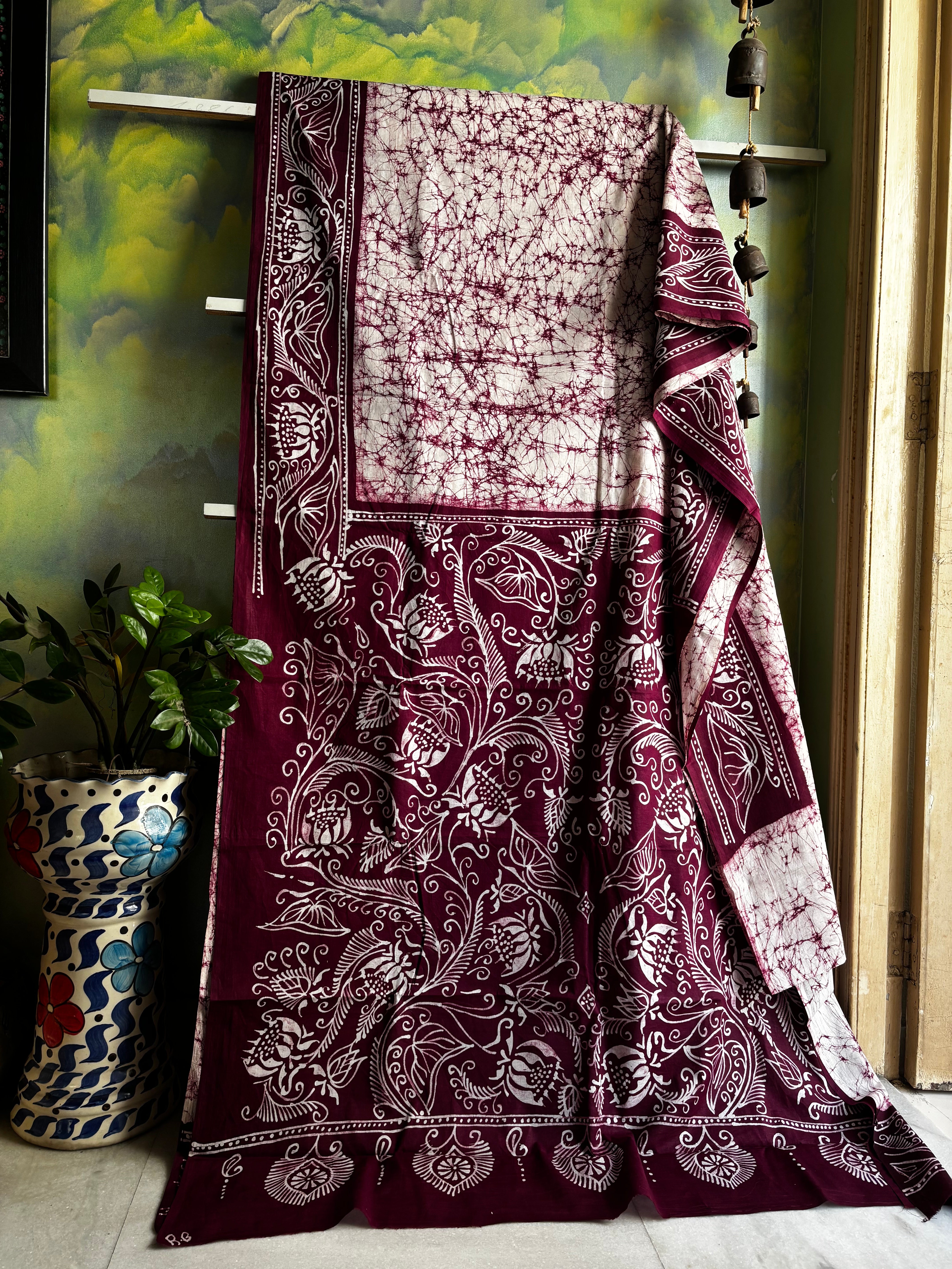 Handmade White Colour Pure Cotton Batik Saree