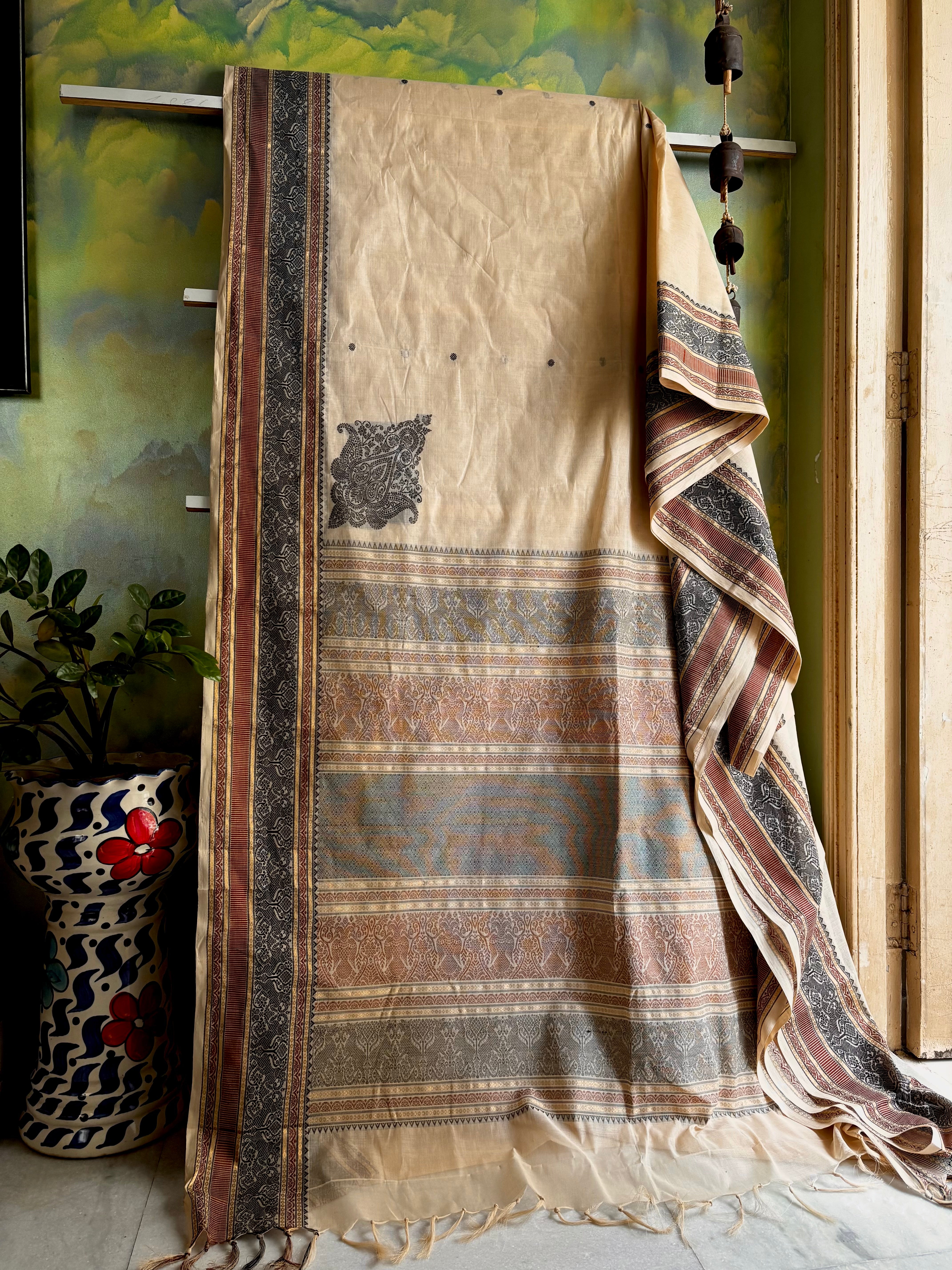 Handwoven Chandan Colour Cotton Kanchipuram Saree