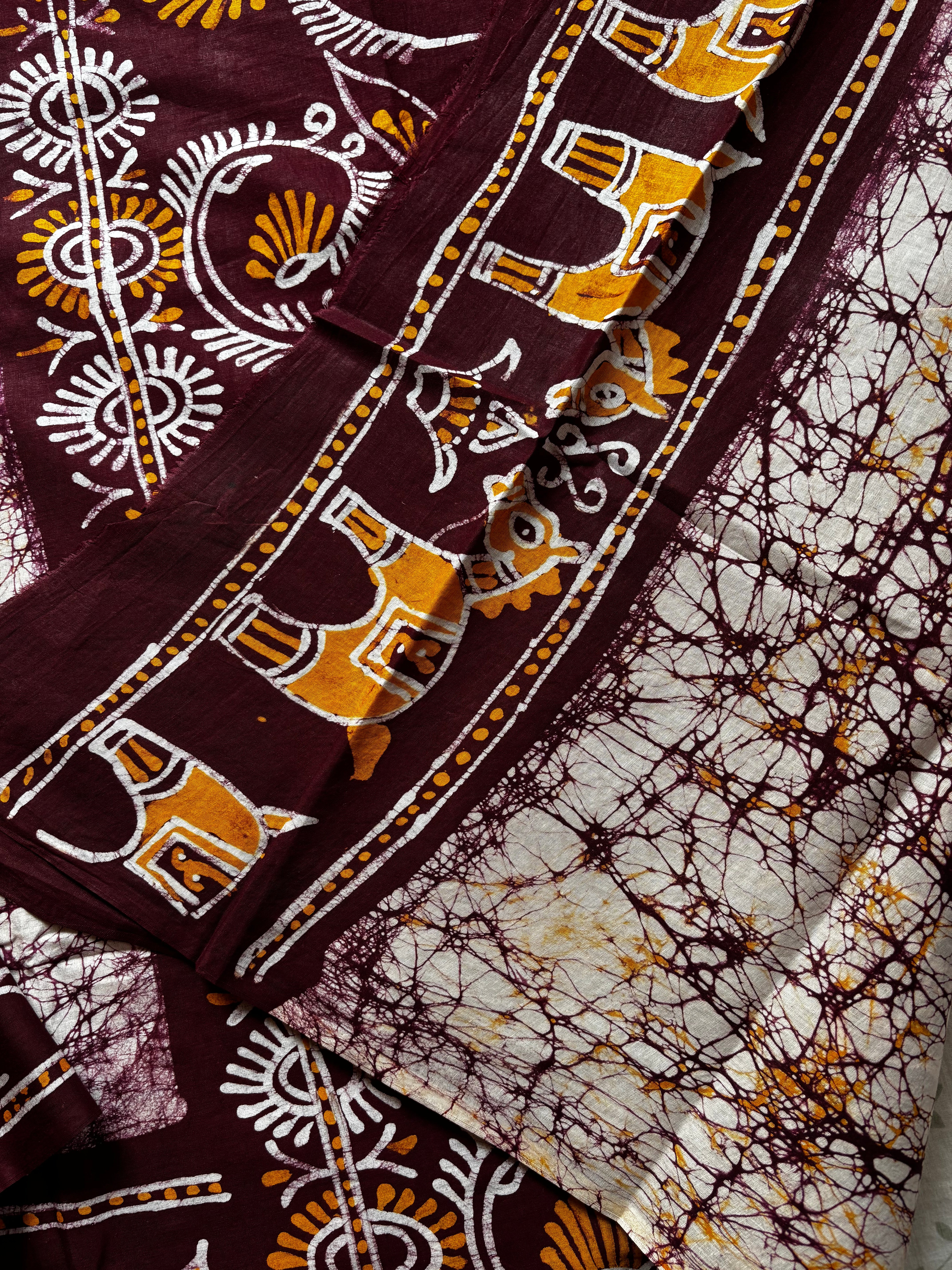 Handmade White Brownish Maroon Pure Cotton Batik Saree