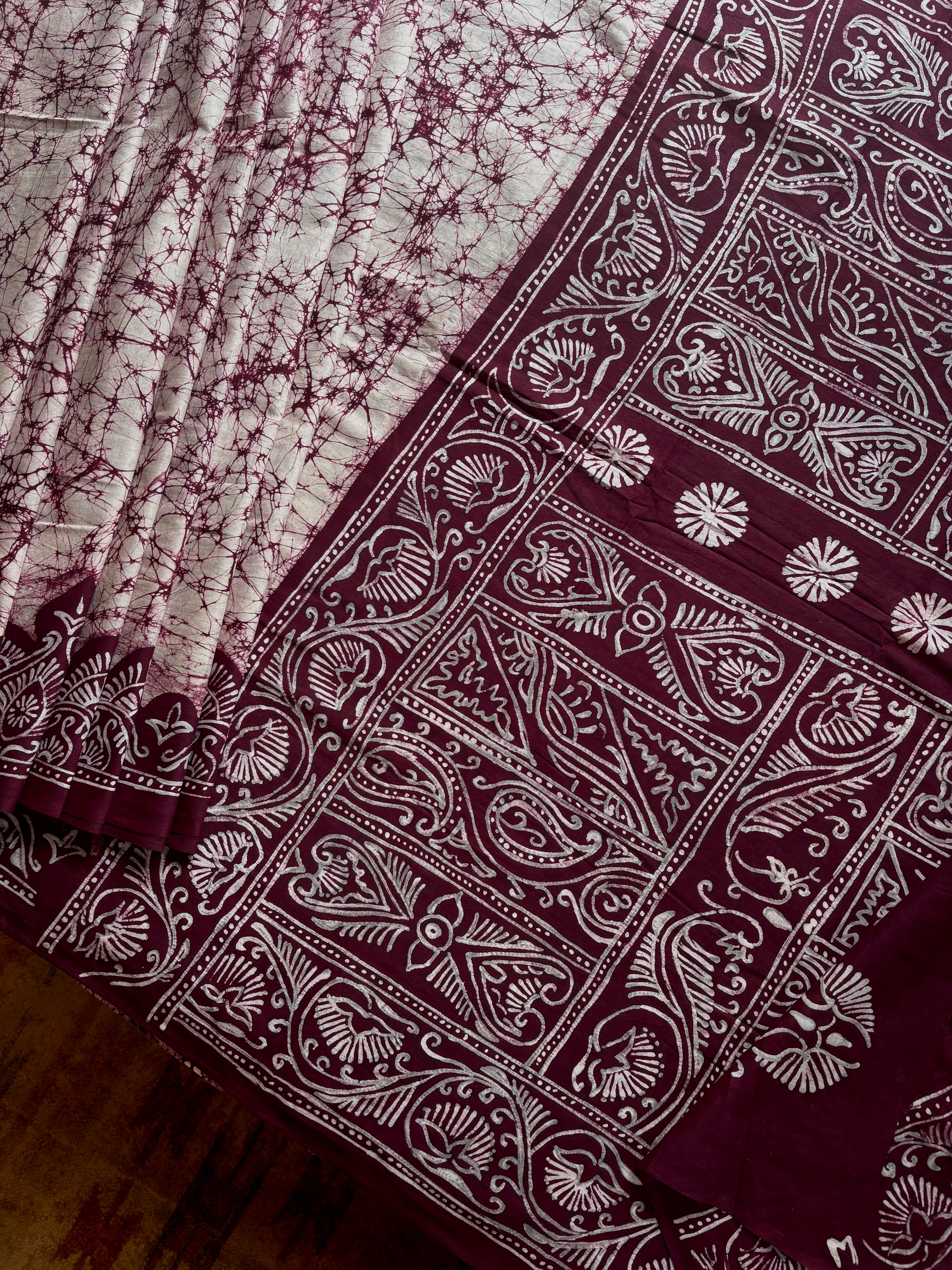 Handmade White Colour Pure Cotton Batik Saree