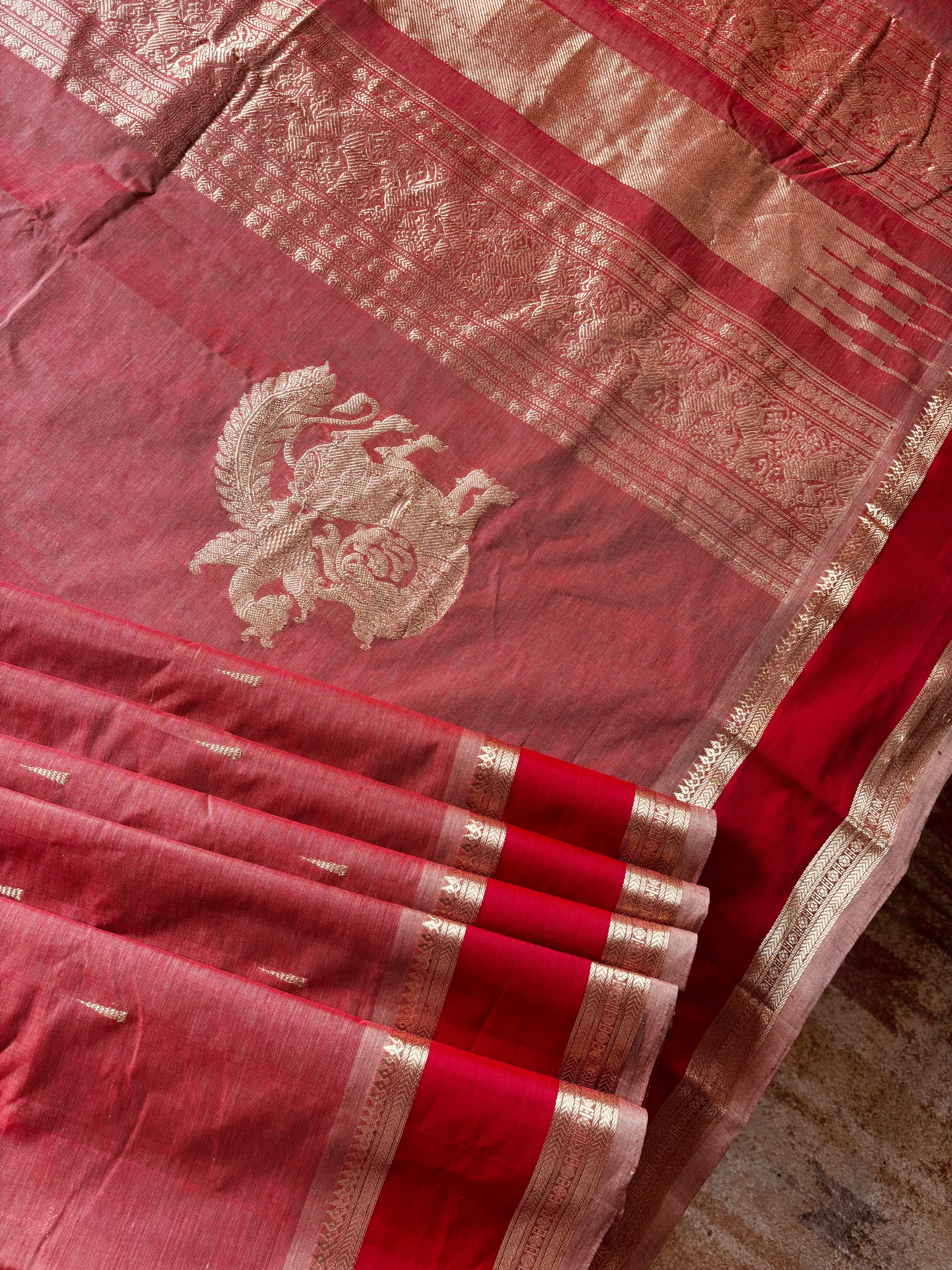 Handwoven Light Pale Red Colour Kanchipuram Cotton Saree