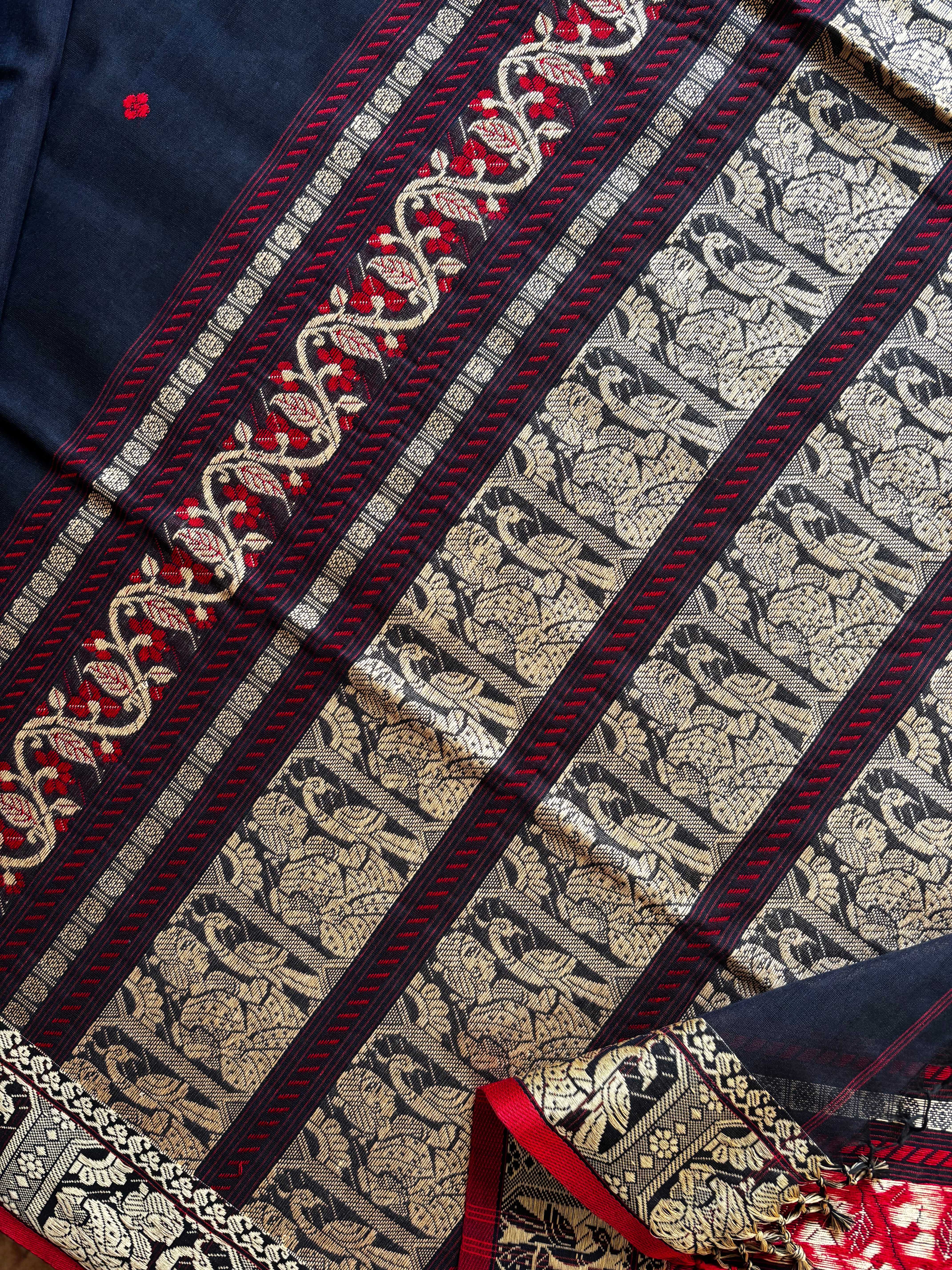 Handwoven Navy Cotton Baluchari Saree