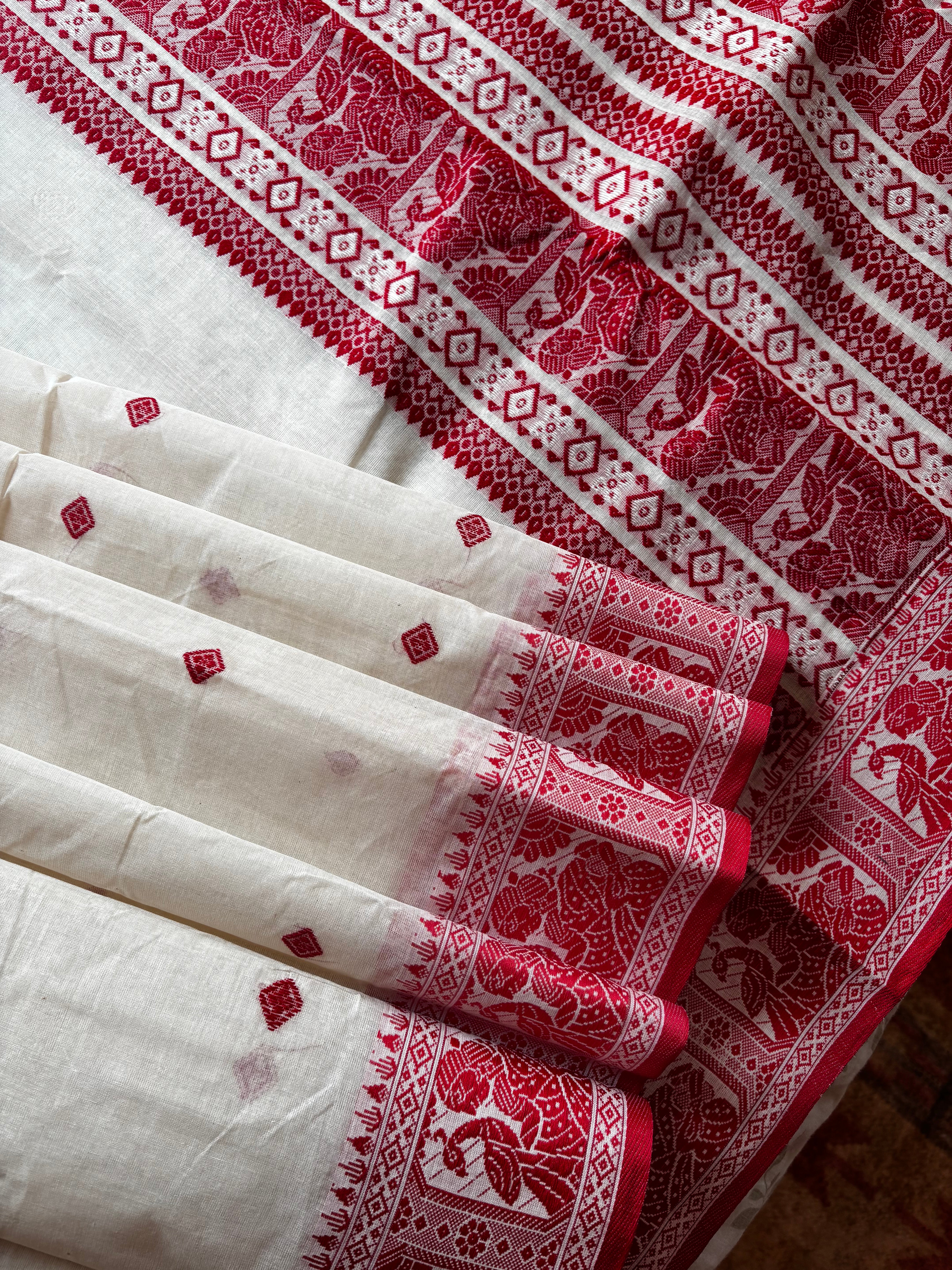 Handwoven Creamish White Red Cotton Baluchari Saree