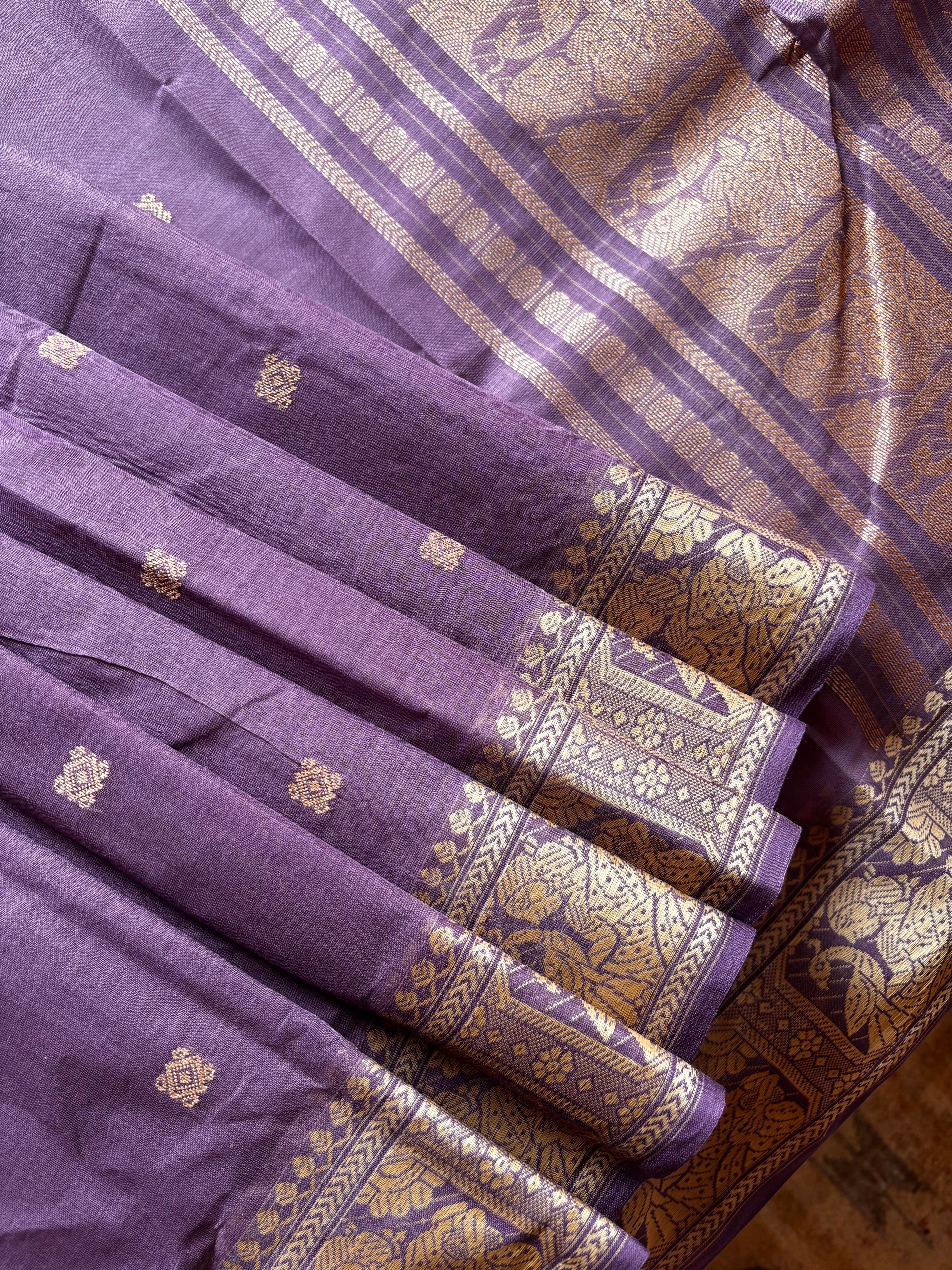 Handwoven Mauve Colour Cotton Baluchari Saree