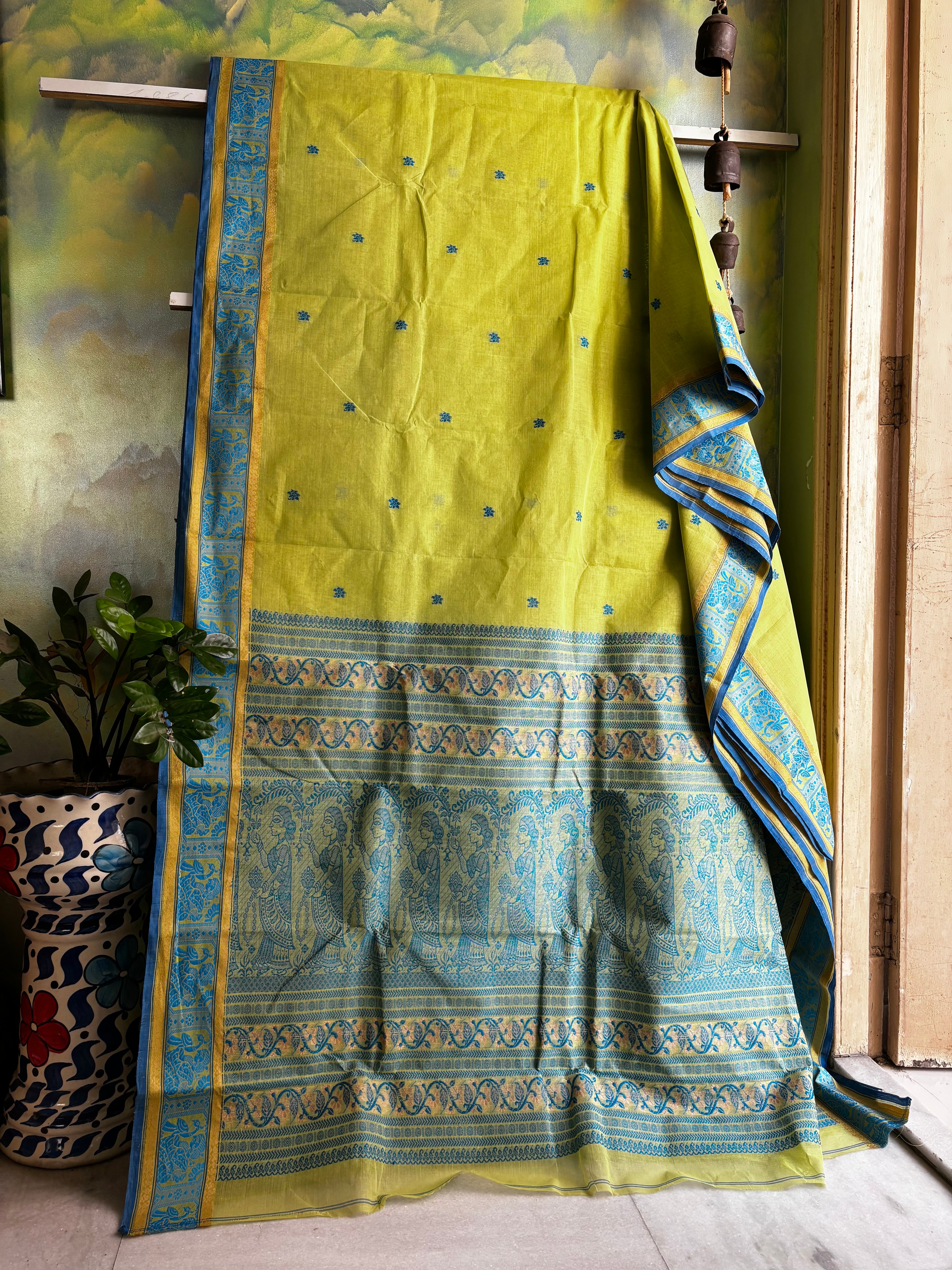 Handwoven Amla Green Cotton Baluchari Saree