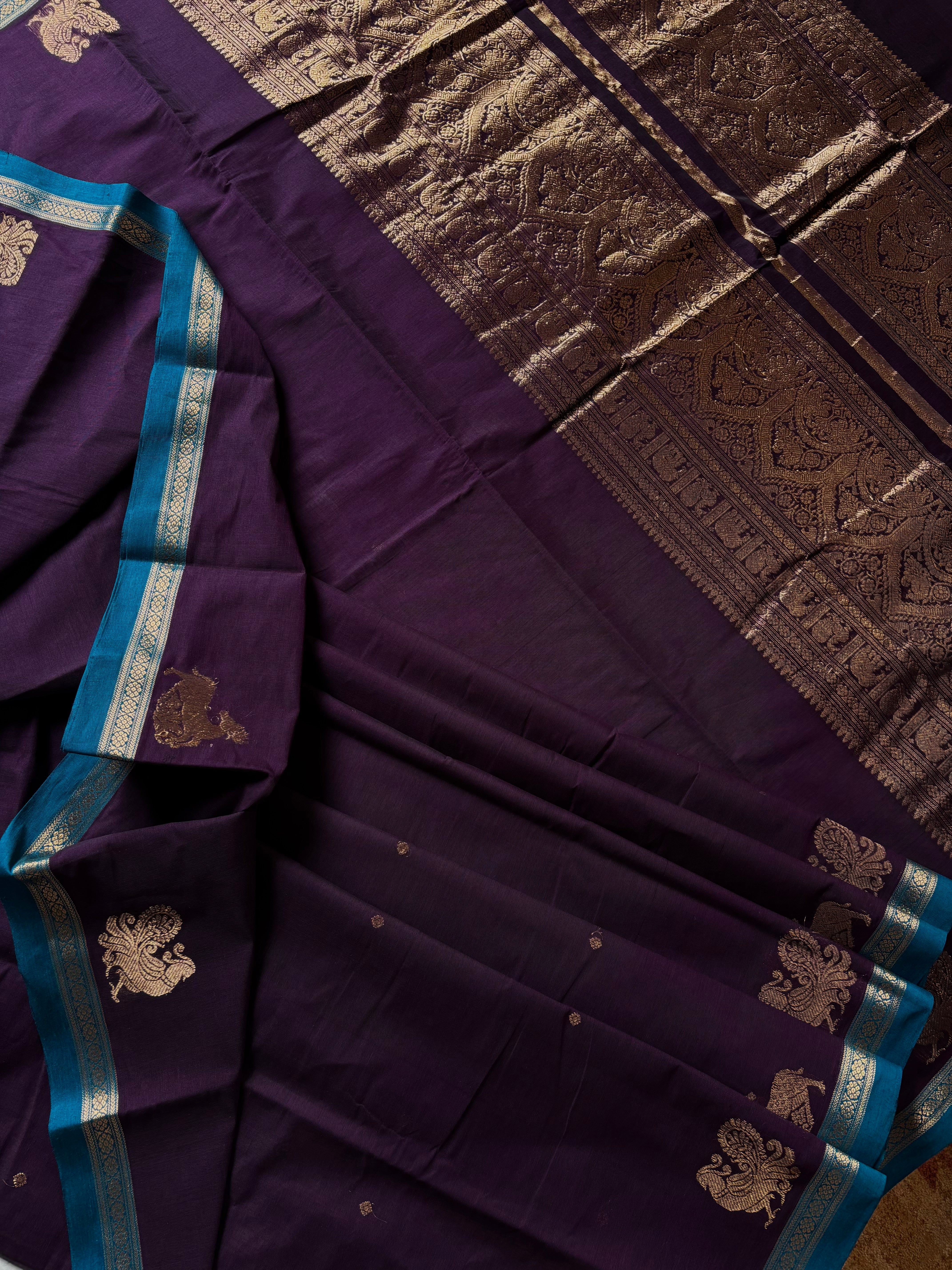 Handwoven Plum Colour Cotton Kanchipuram Saree