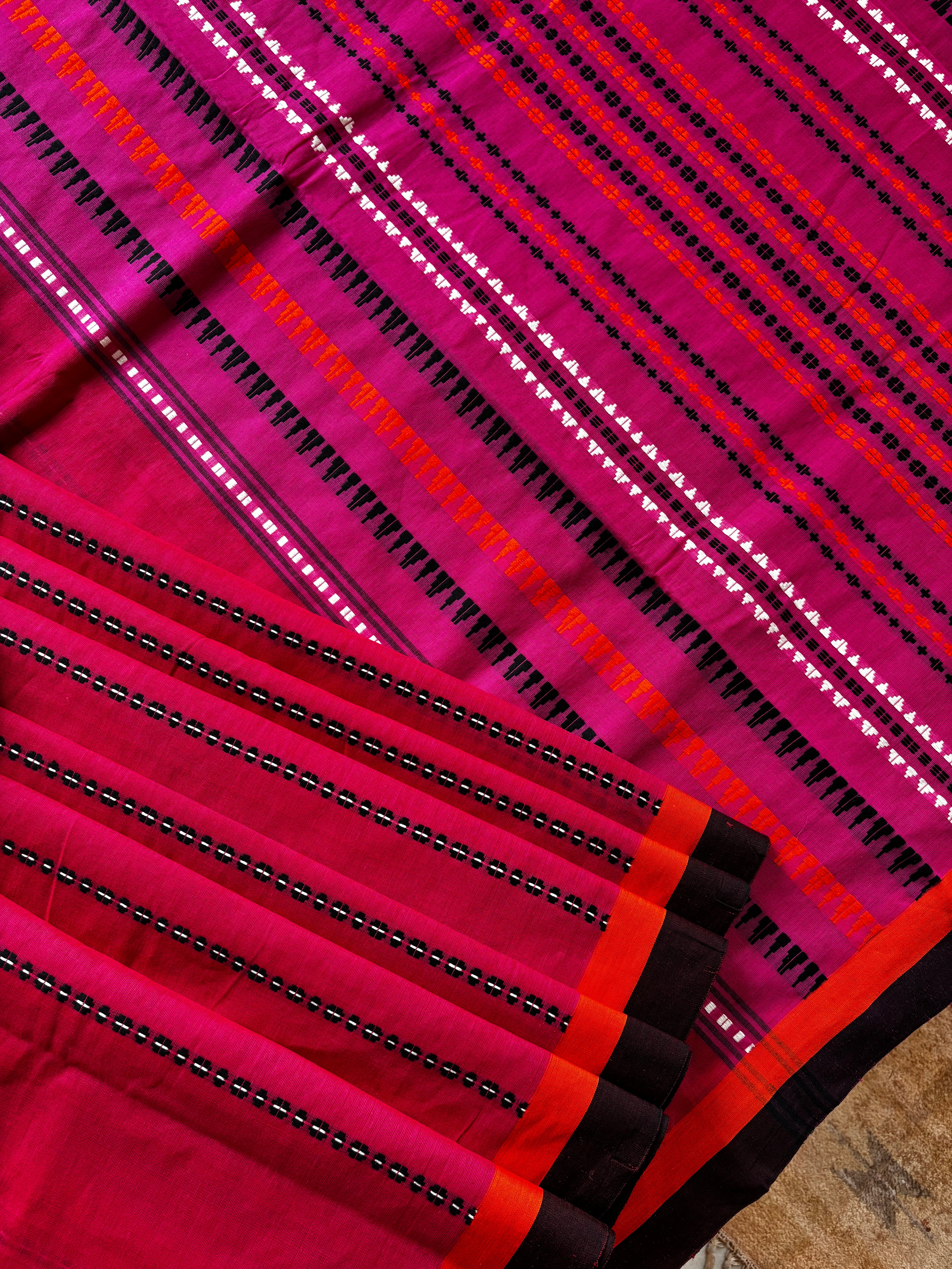 Handwoven Dual Toned Begampuri Cotton Saree