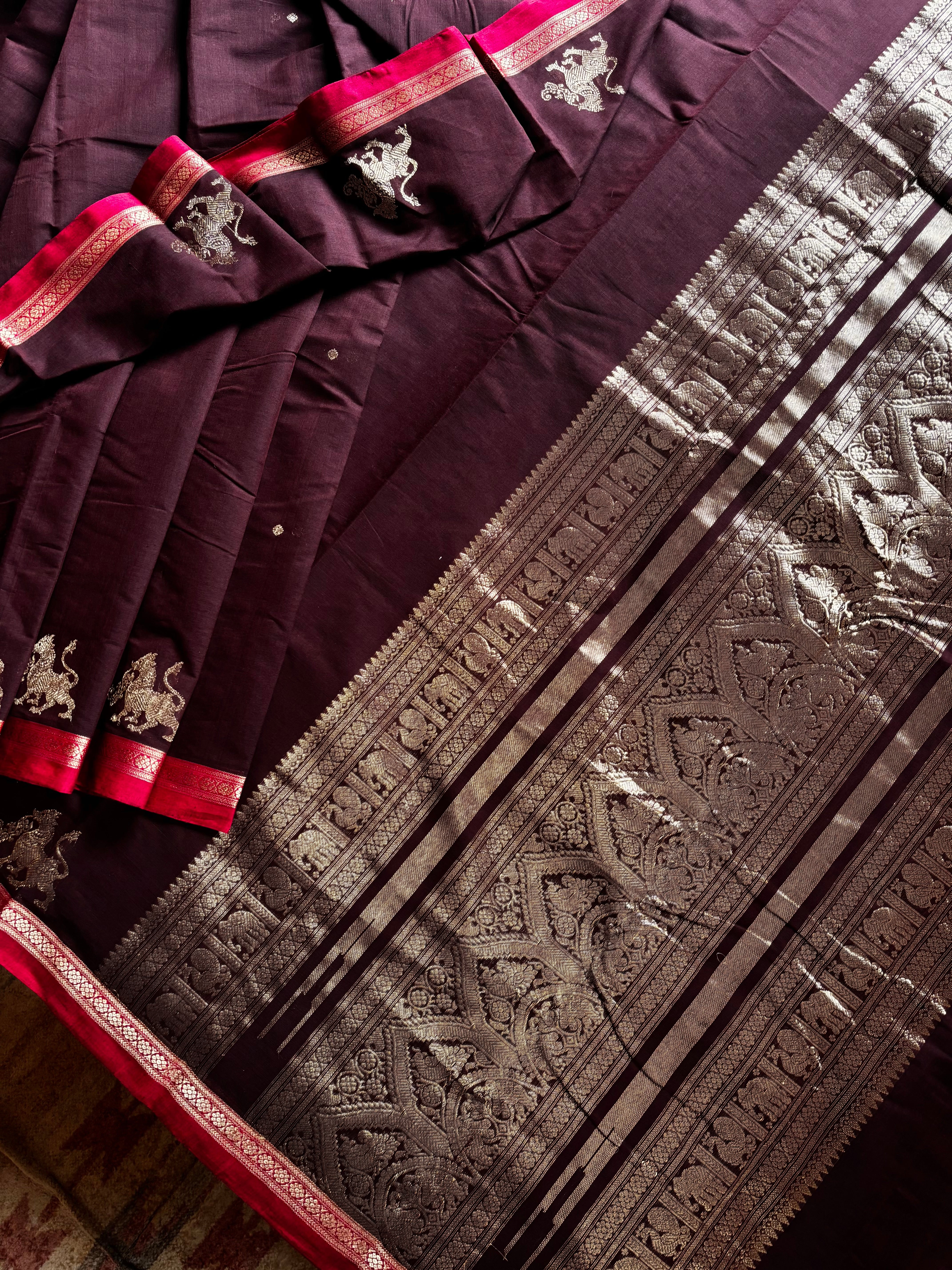 Handwoven Garnet Colour Cotton Kanchipuram Saree