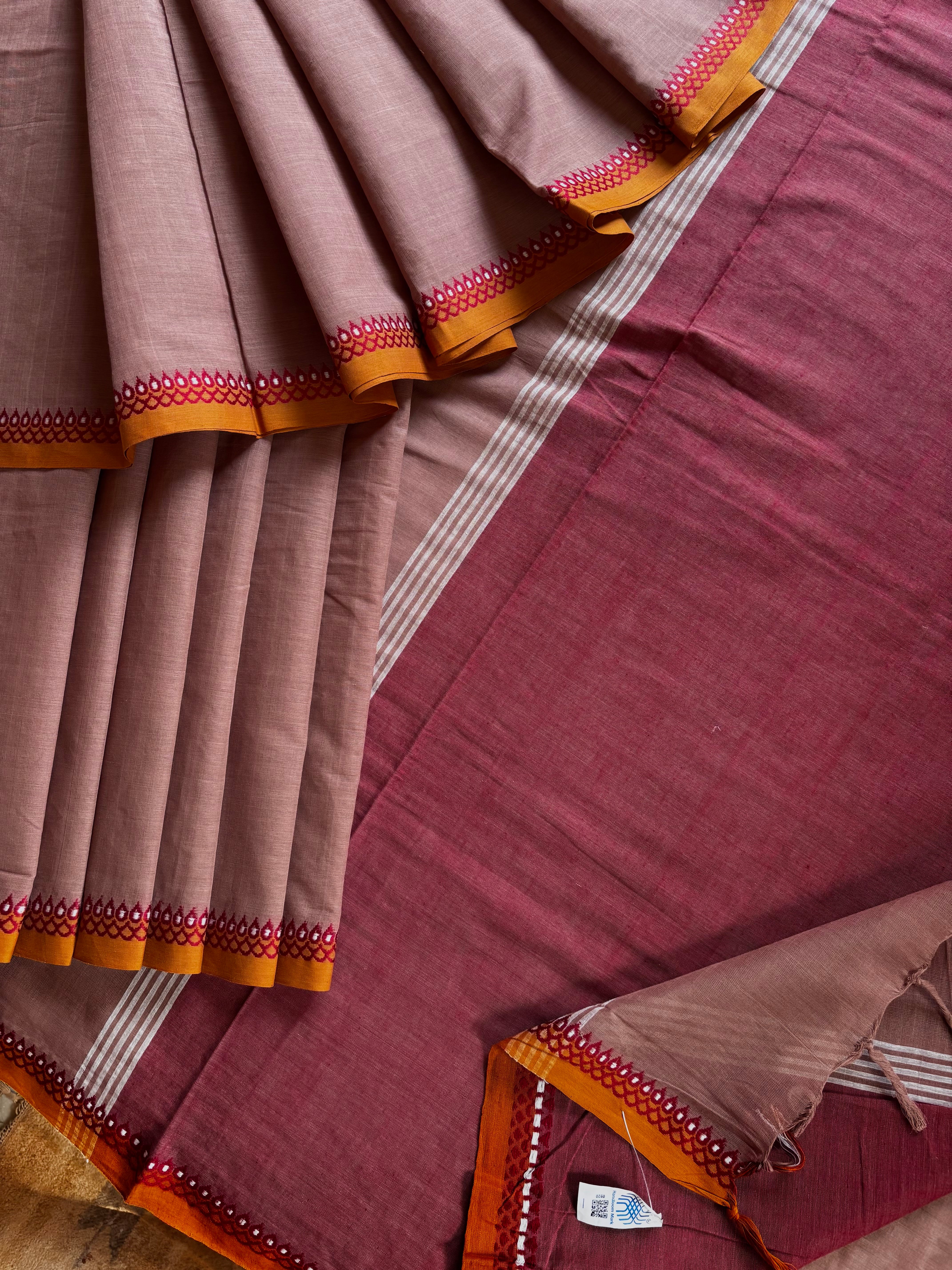 Habdwoven Cinnamon Colour Begampuri Cotton Saree