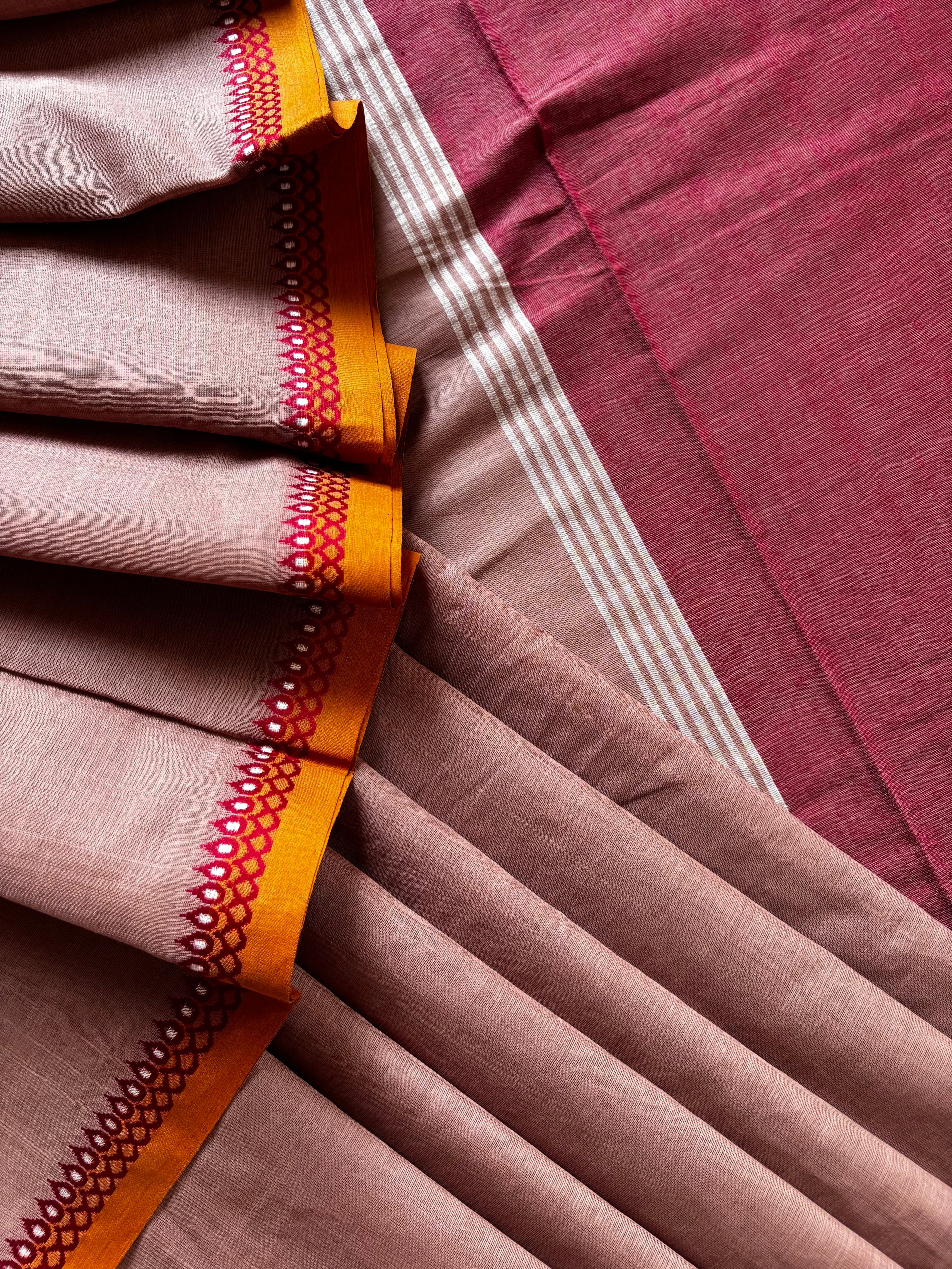 Habdwoven Cinnamon Colour Begampuri Cotton Saree