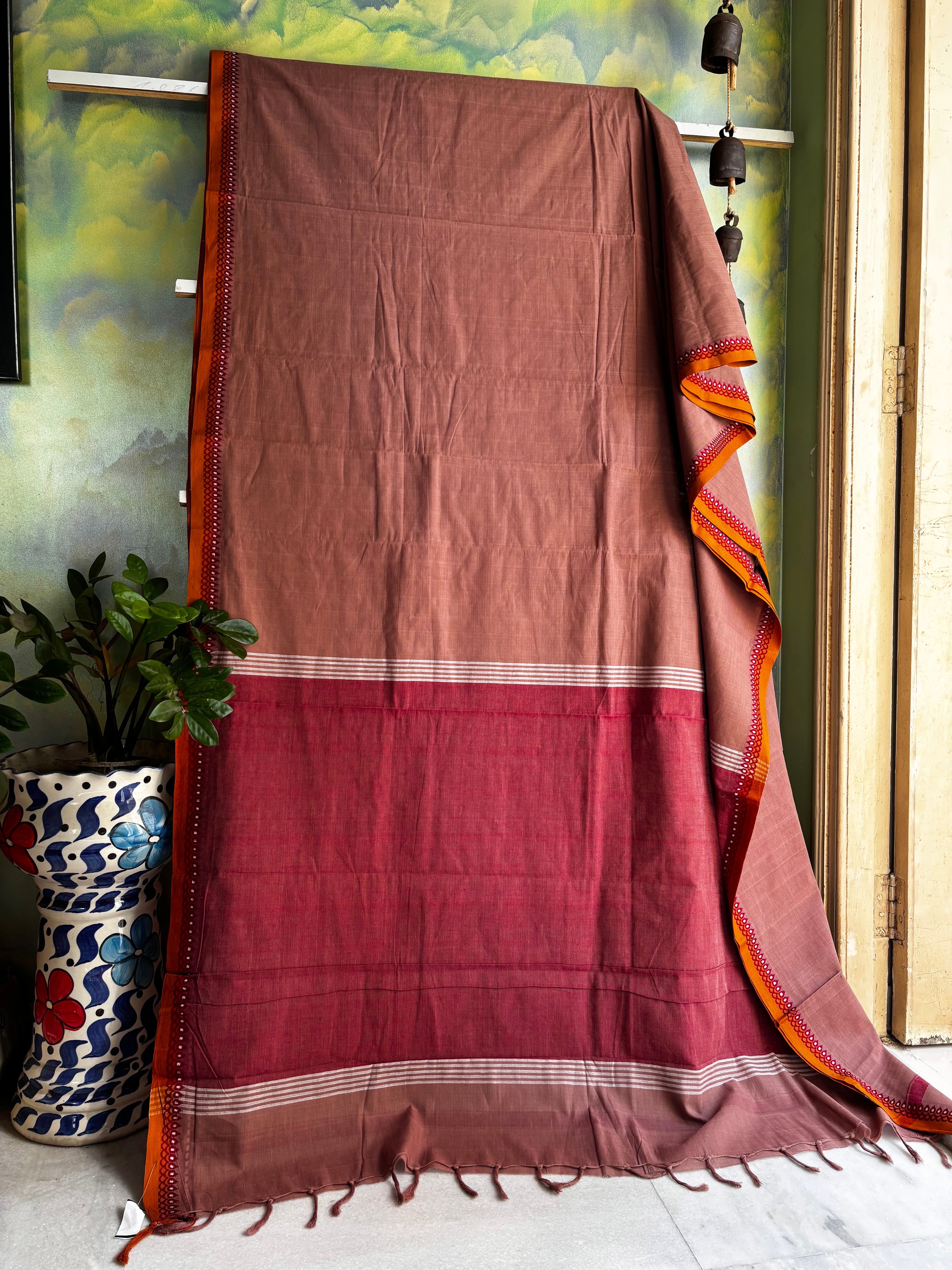 Habdwoven Cinnamon Colour Begampuri Cotton Saree