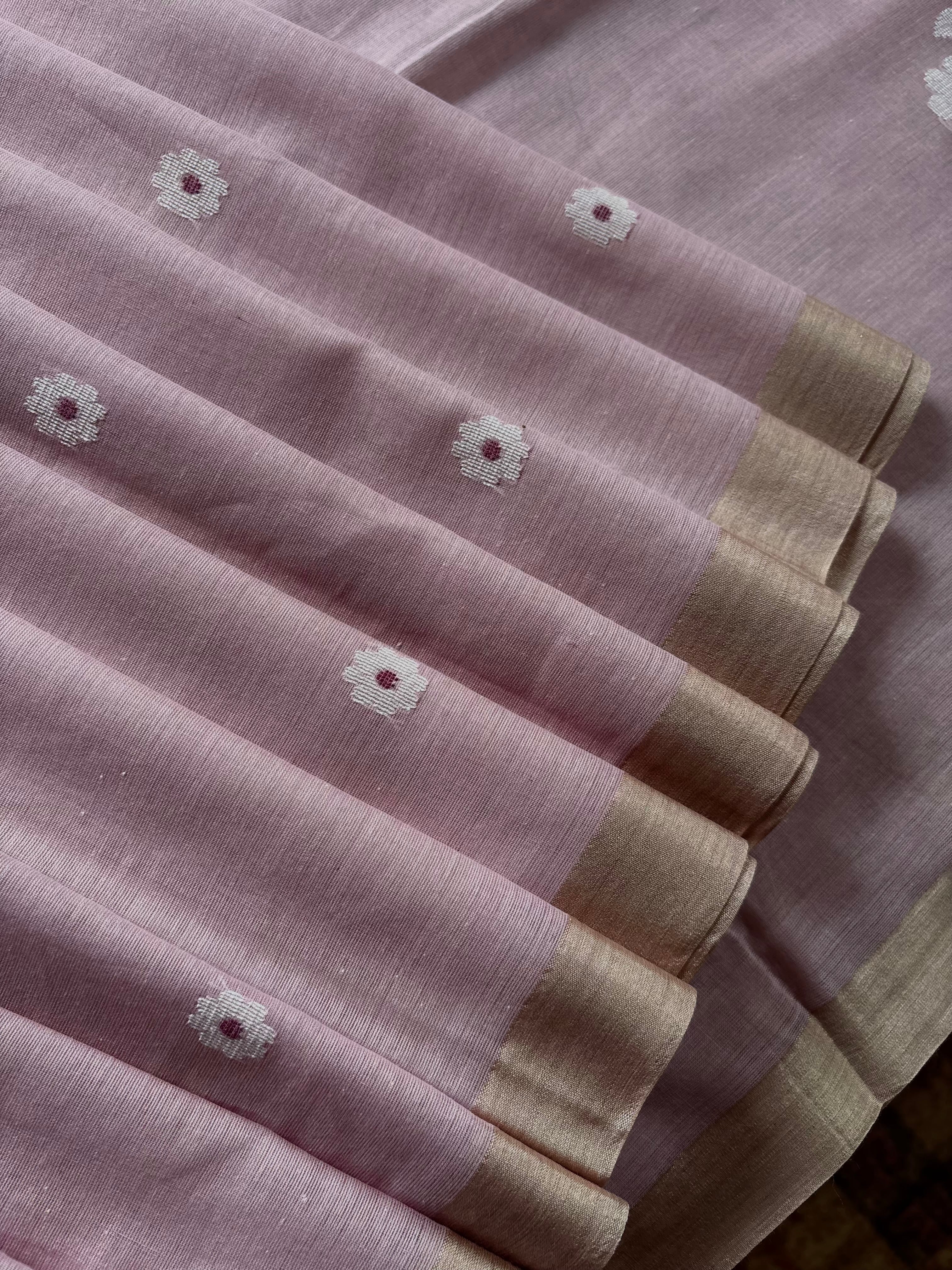Handwoven Light Dusty Pink Colour Cotton Jamdani Saree