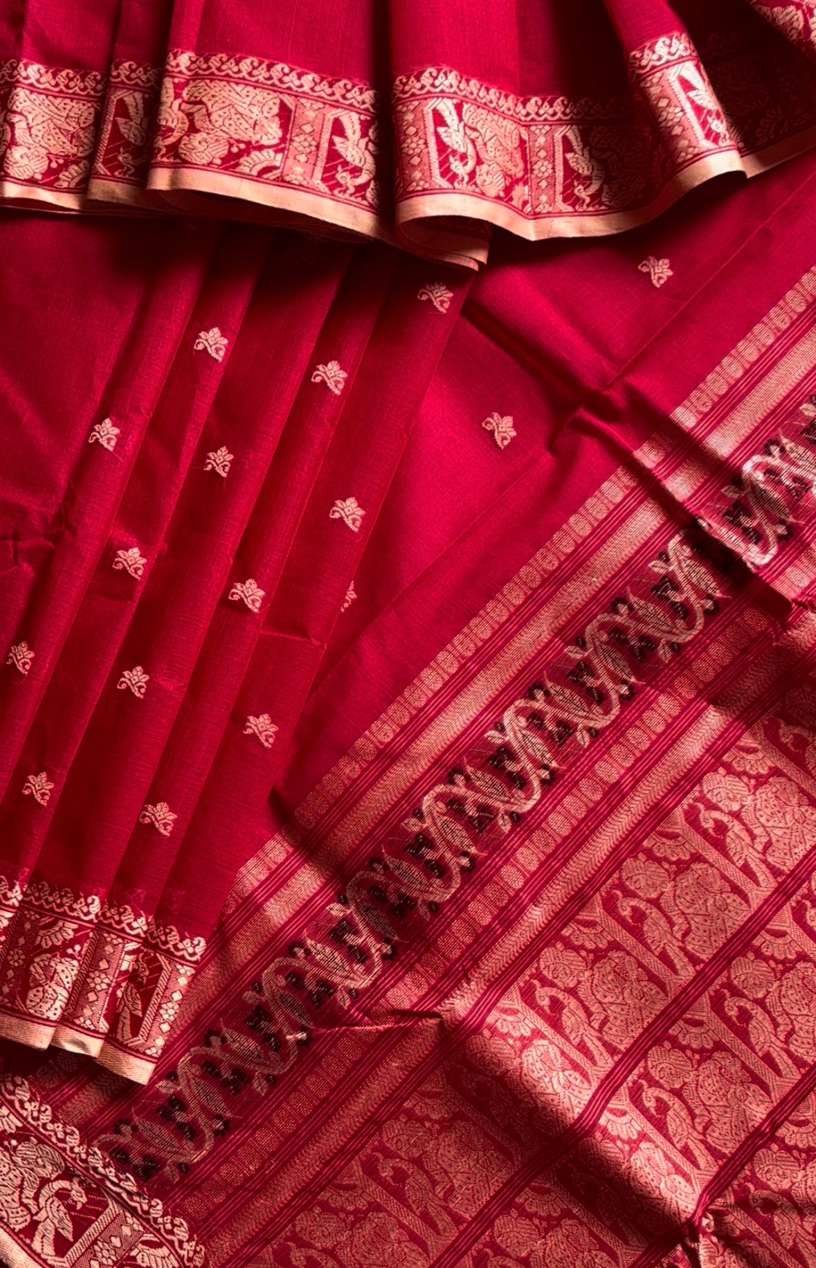 Handwoven Red Colour Cotton Baluchari Saree