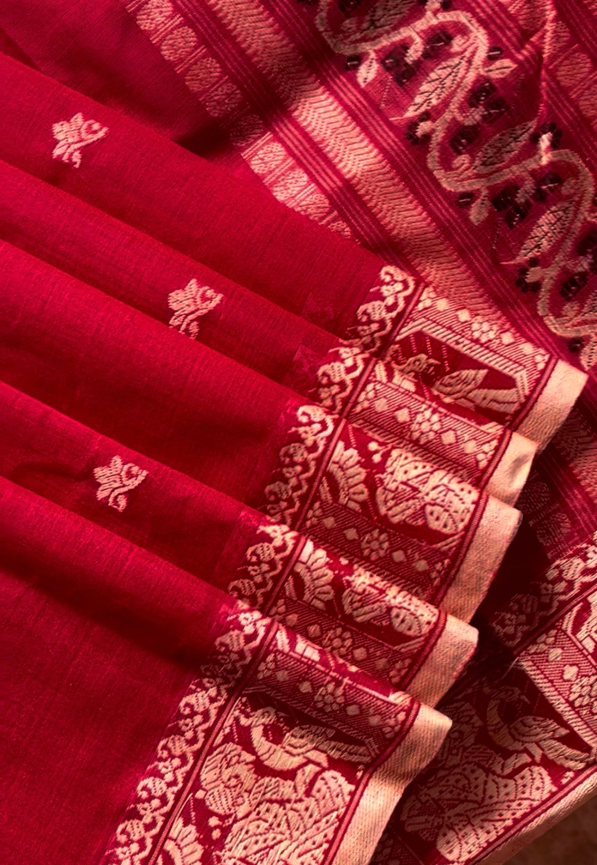 Handwoven Red Colour Cotton Baluchari Saree