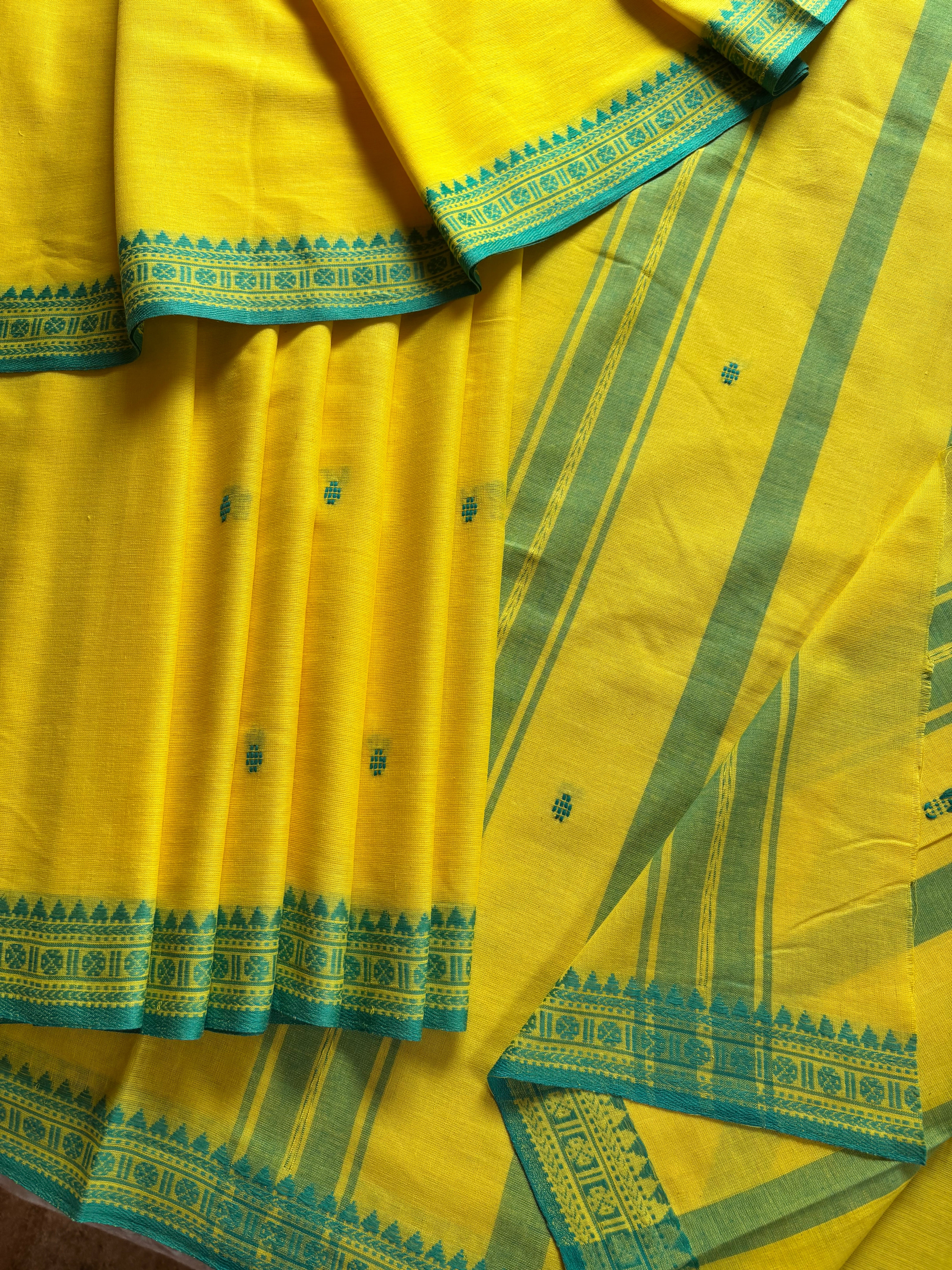 Lemon Yellow Handwoven Dhonekhali Saree