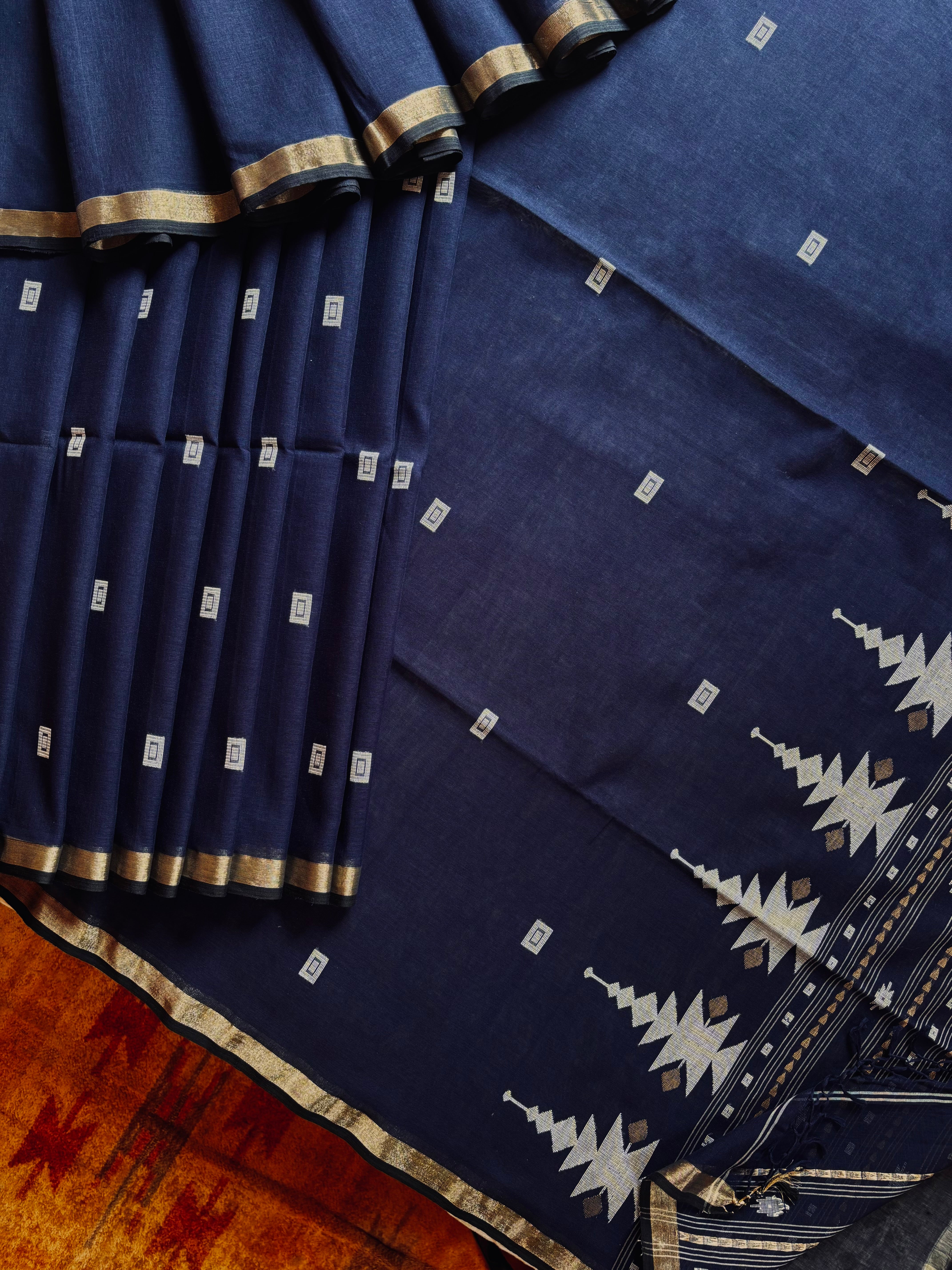 Handwoven Blue Cotton Jamdani Saree