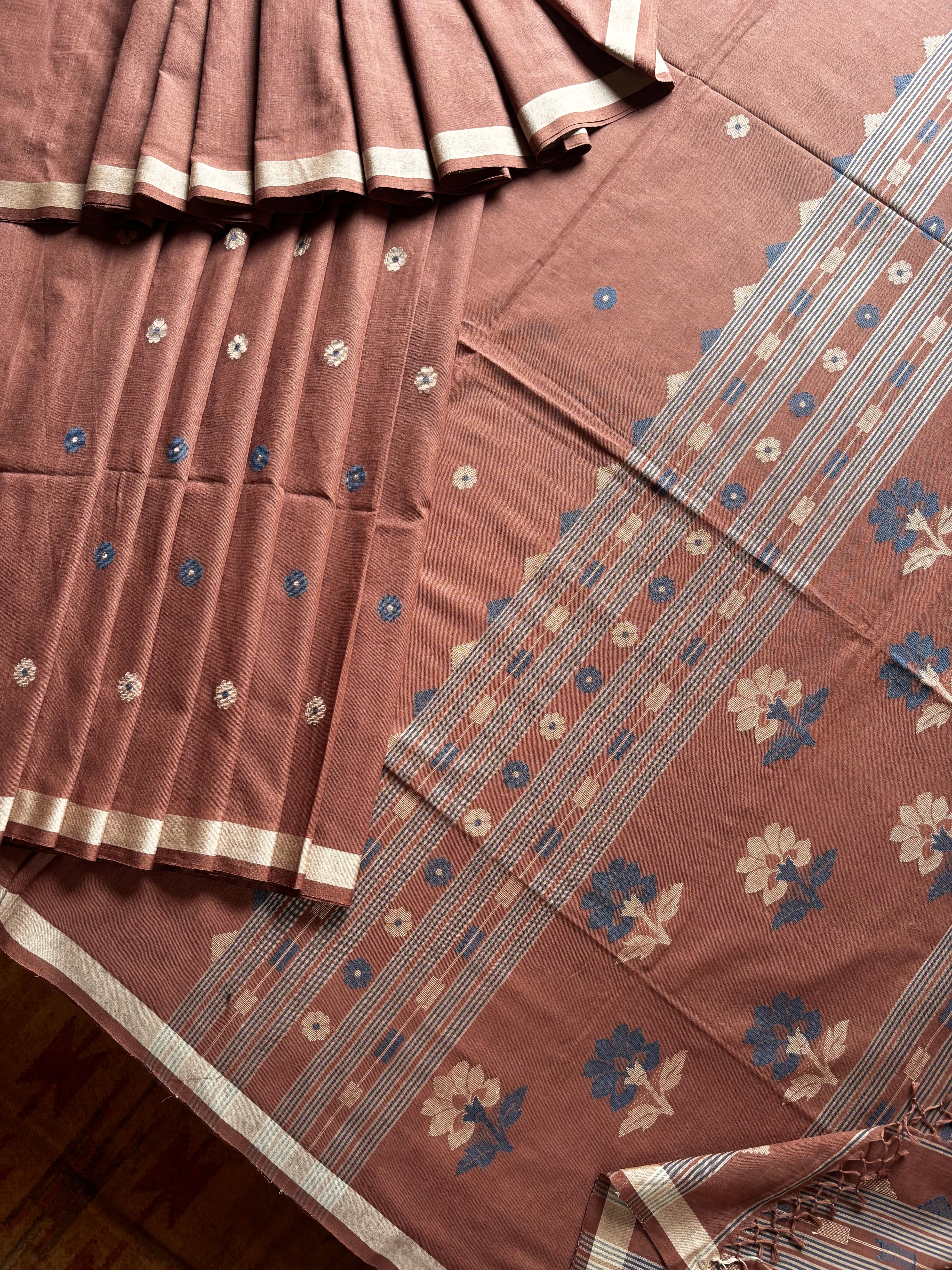 Handwoven Light Brown Colour Cotton Jamdani Saree