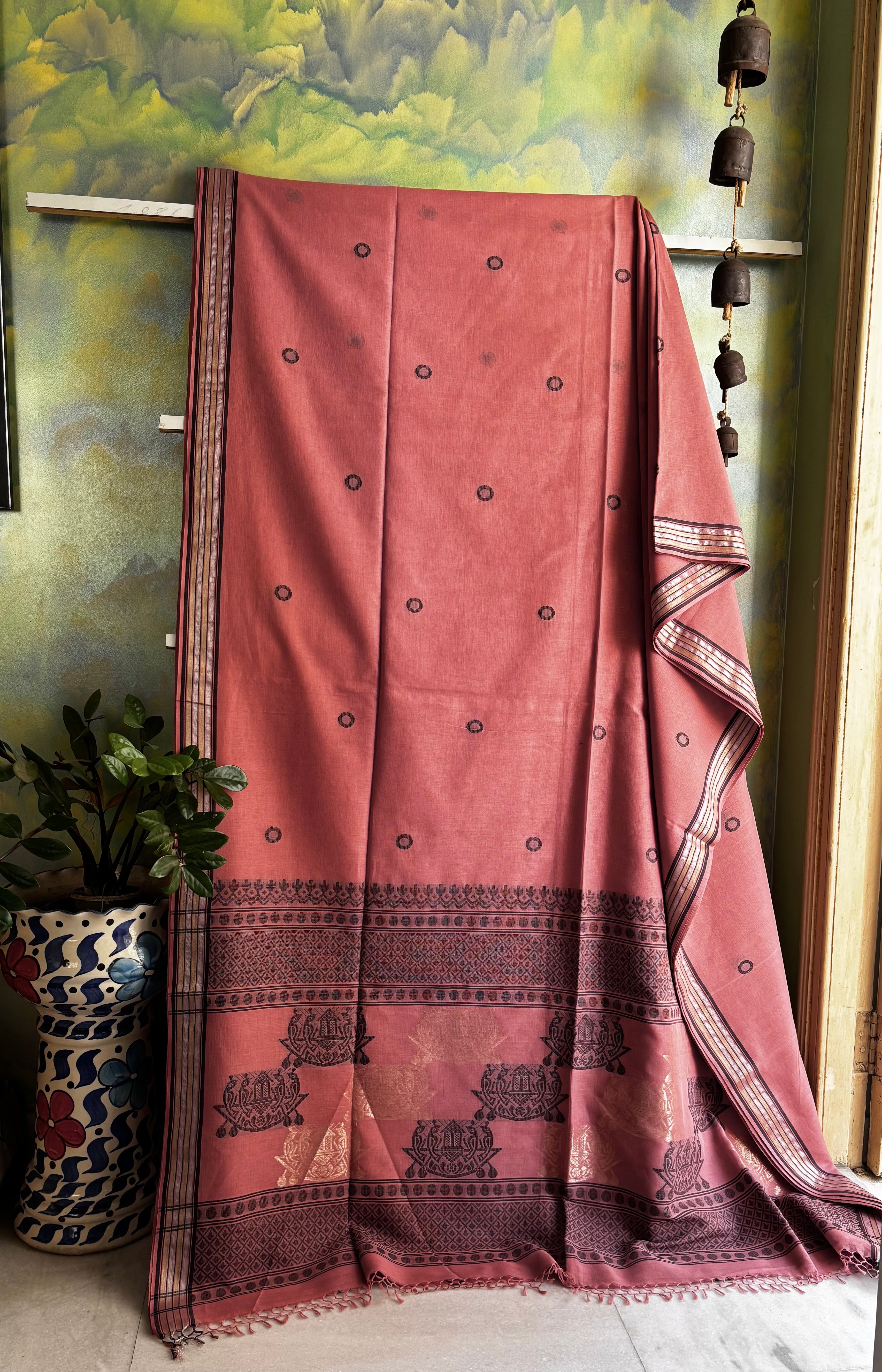 Handwoven Pinkish Peach Cotton Jamdani Saree