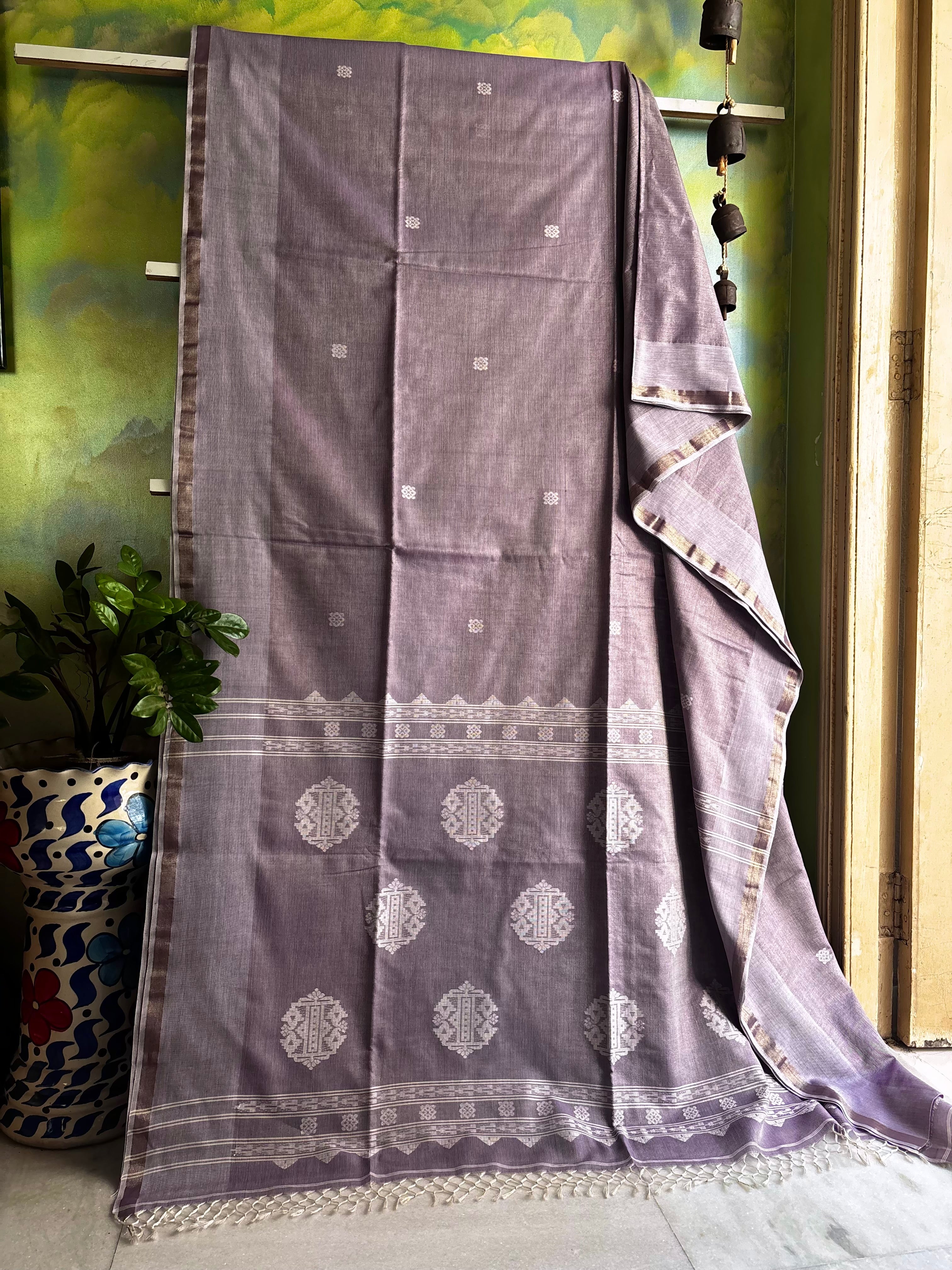 Handwoven Lavender Colour Tissue Cotton Jamdani Saree