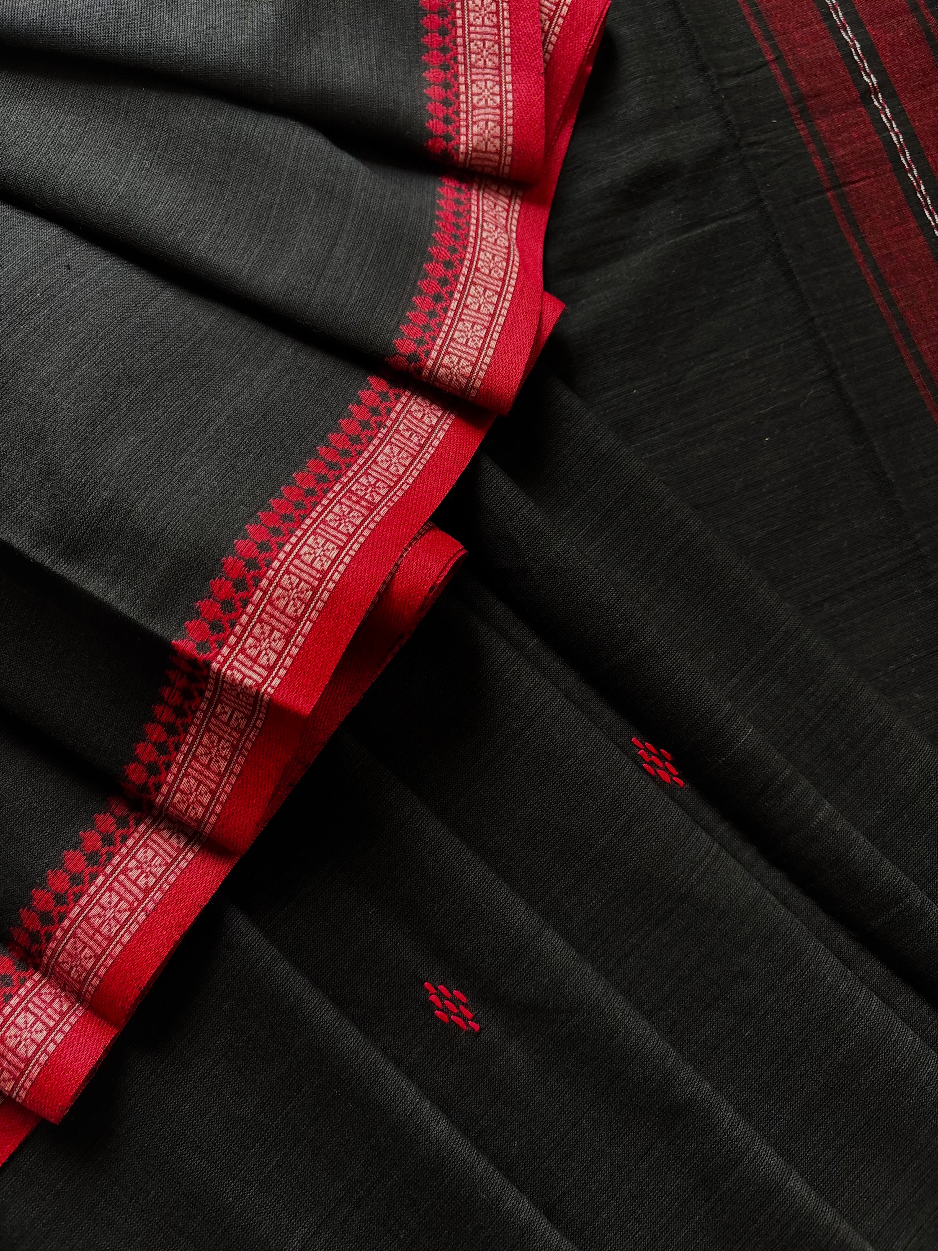 Handwoven Black Red Cotton Dhonekhali Saree
