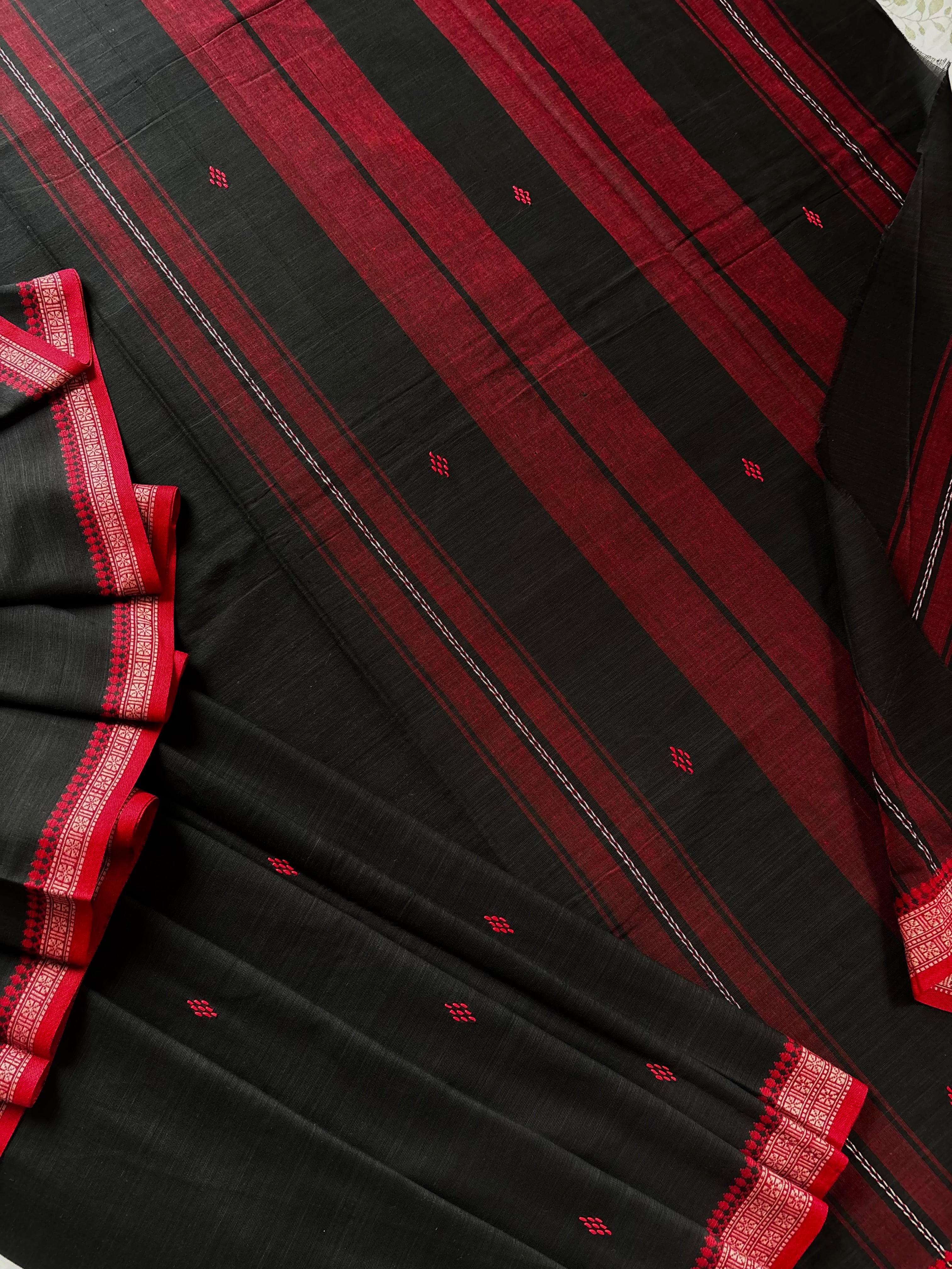 Handwoven Black Red Cotton Dhonekhali Saree