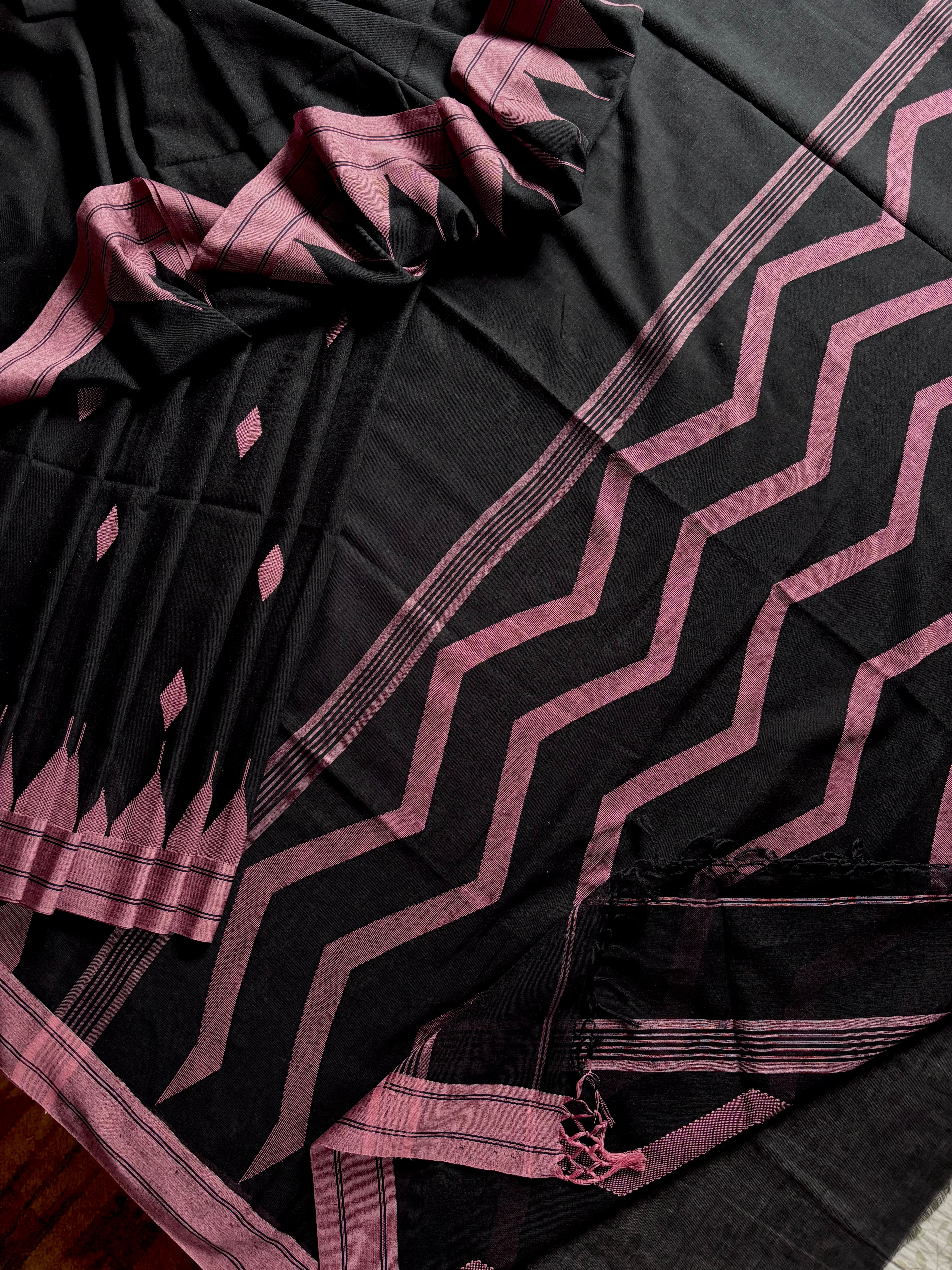 Handwoven Black with Dusty Pink Cotton Jamdani