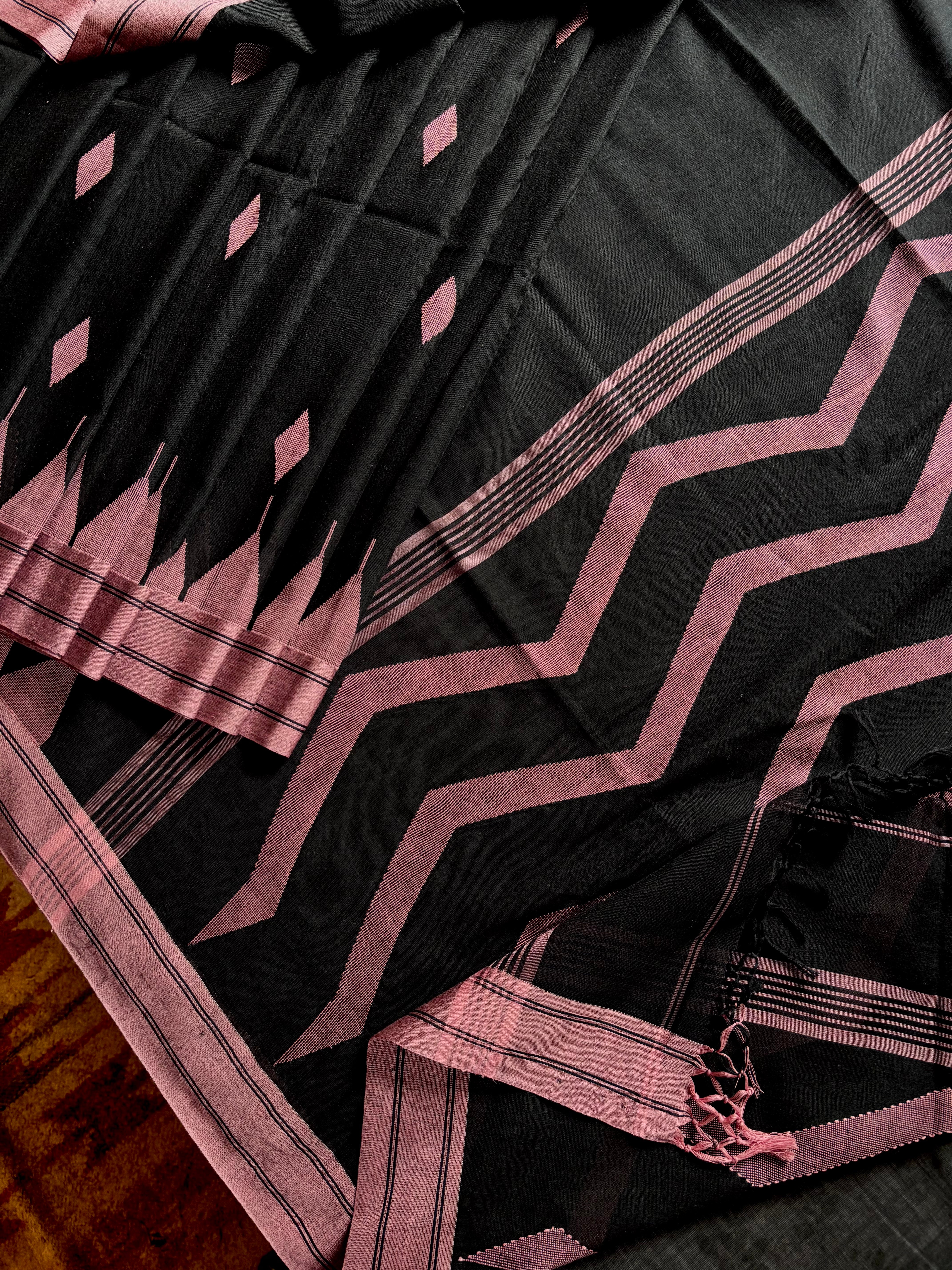 Handwoven Black with Dusty Pink Cotton Jamdani
