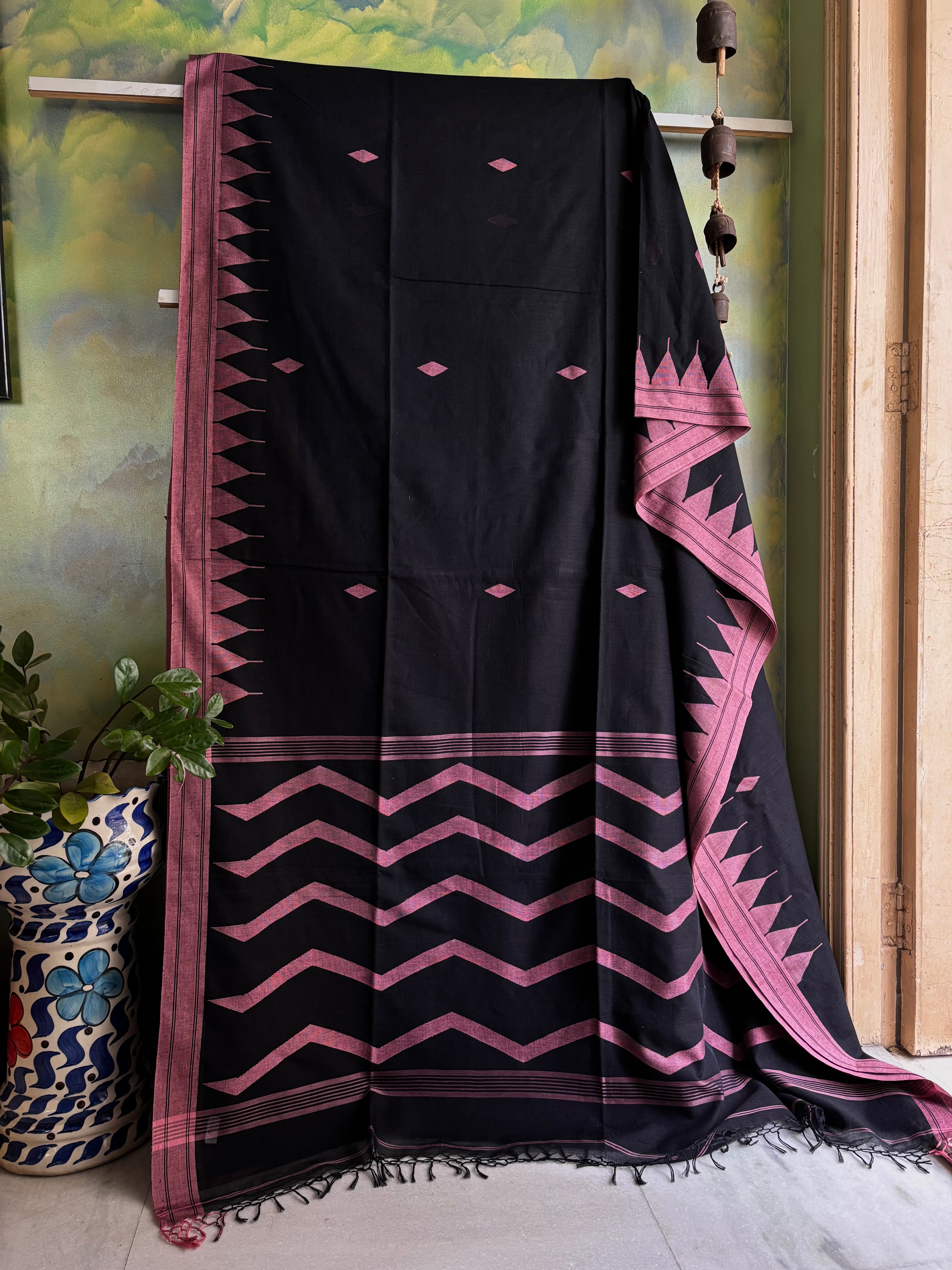 Handwoven Black with Dusty Pink Cotton Jamdani