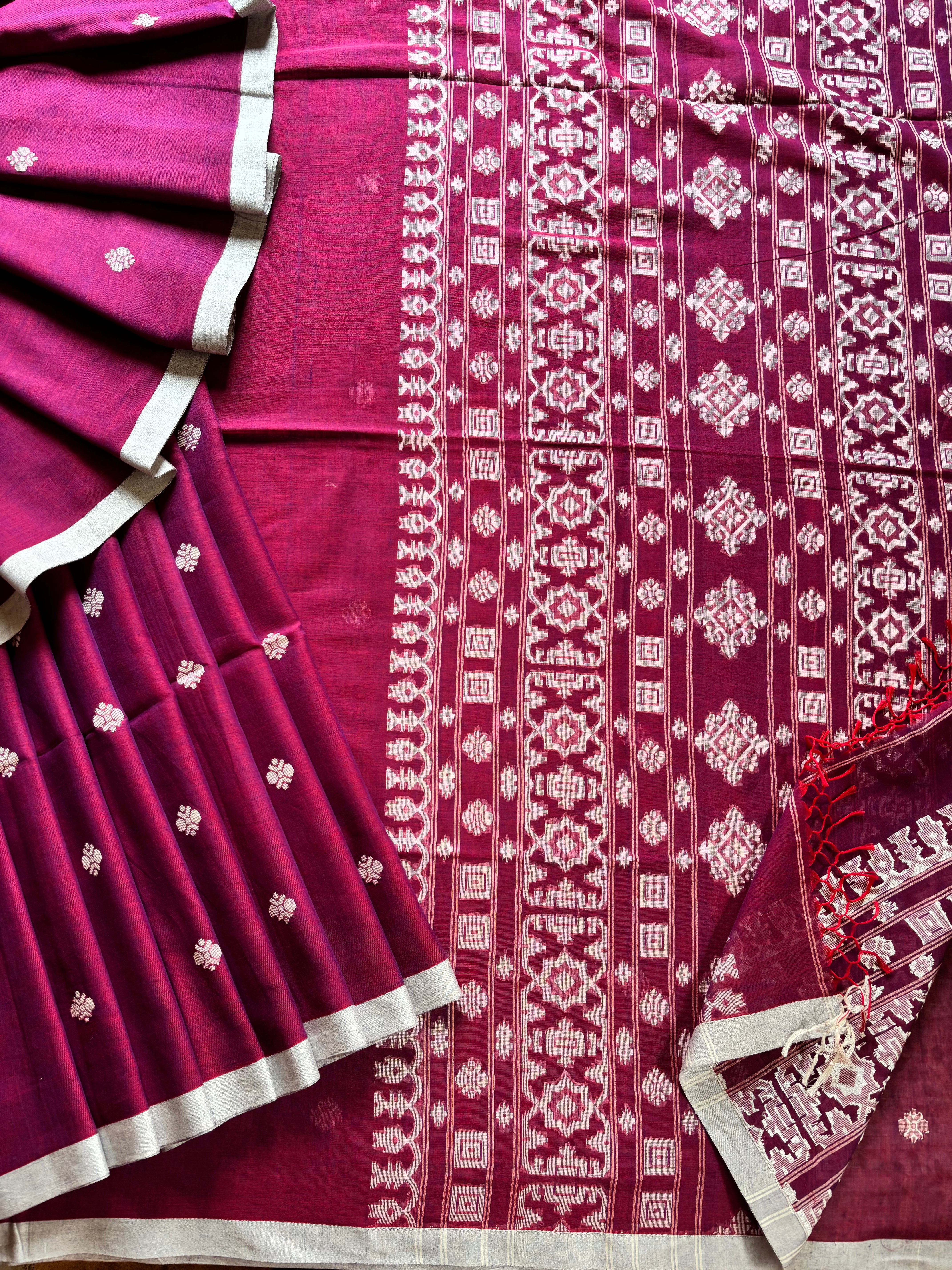 Pure Cotton Red Blue Dual Toned Jamdani