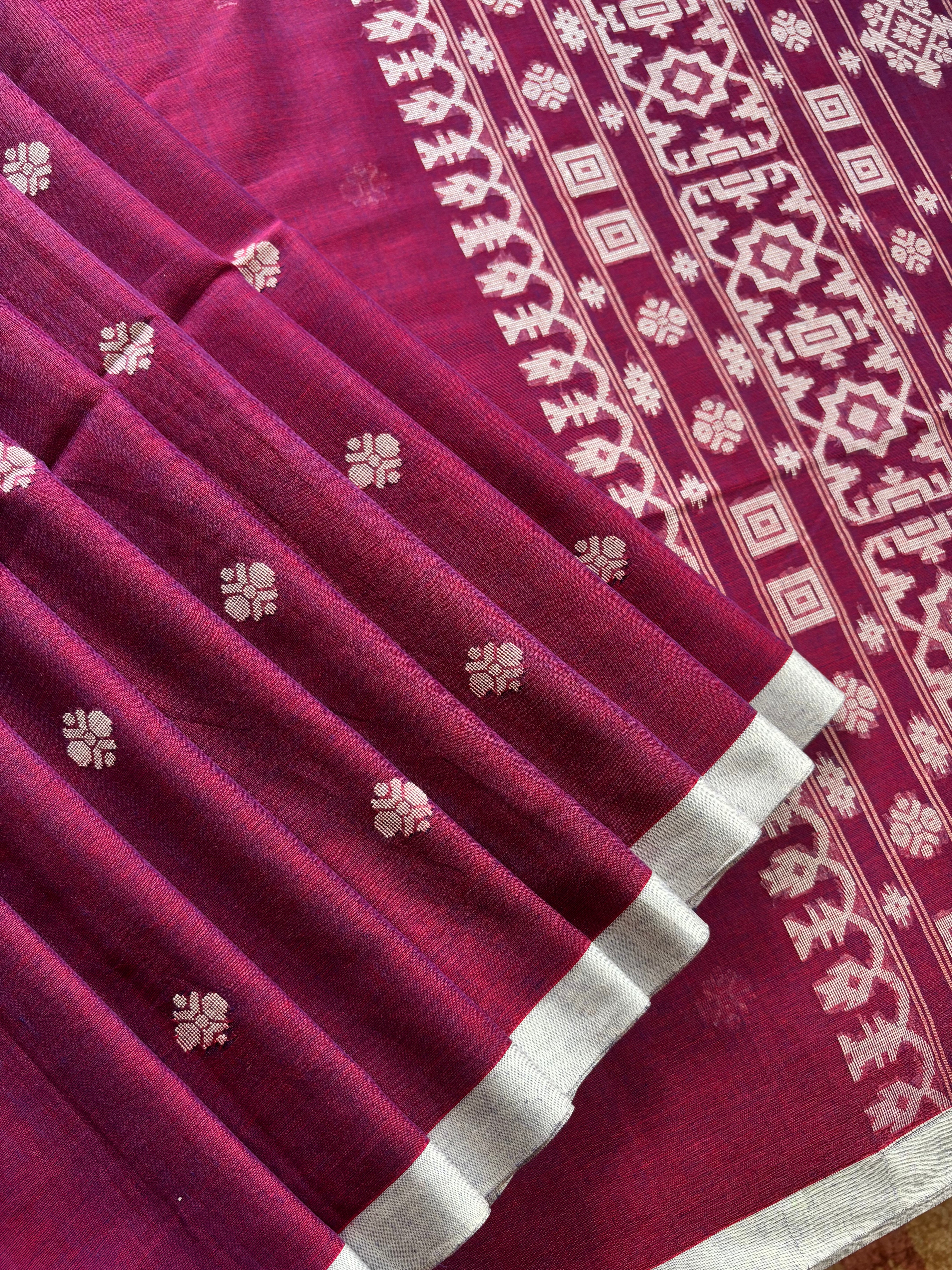 Pure Cotton Red Blue Dual Toned Jamdani