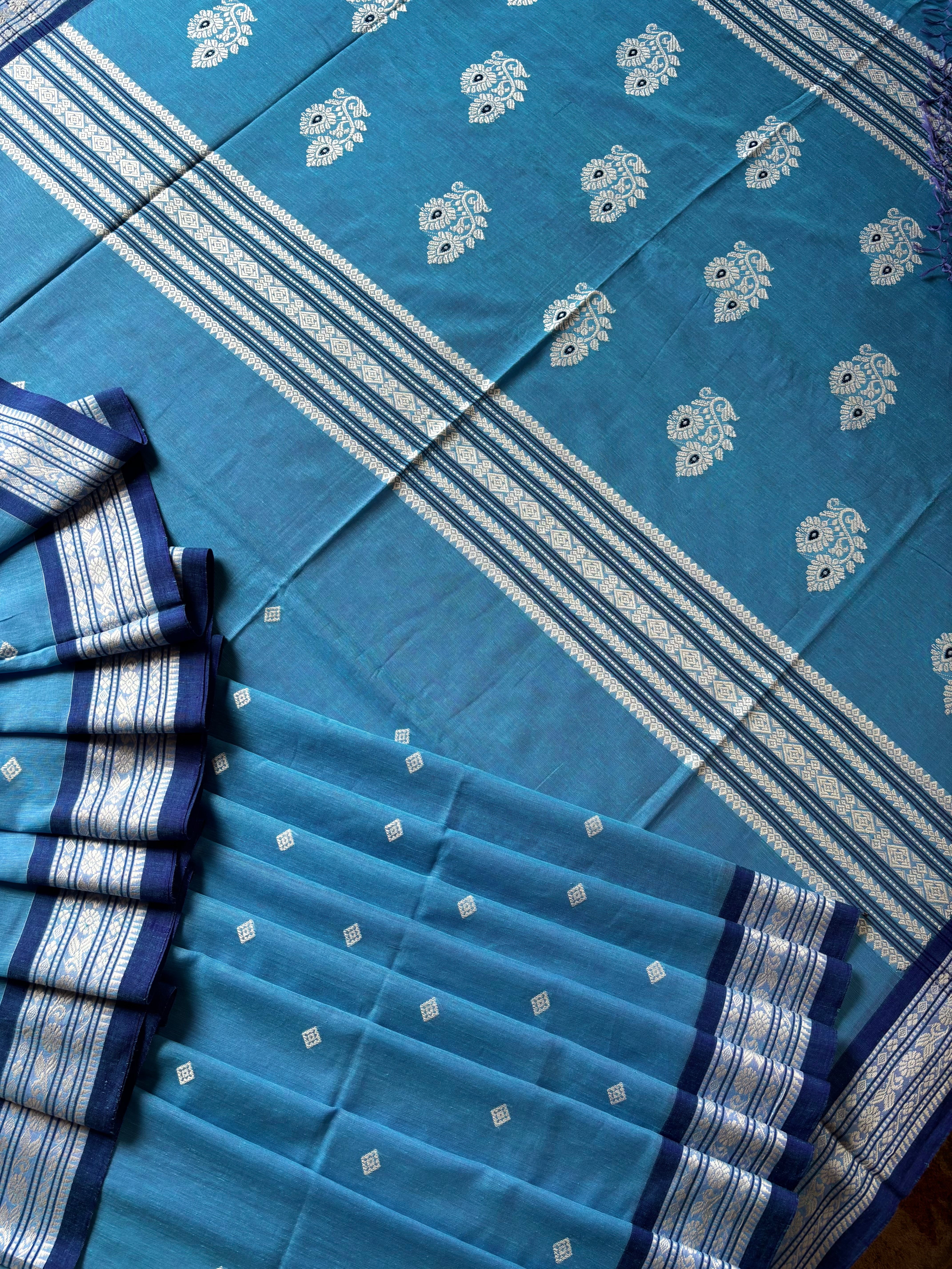 Handwoven Sky Blue Colour Phulia Cotton Saree