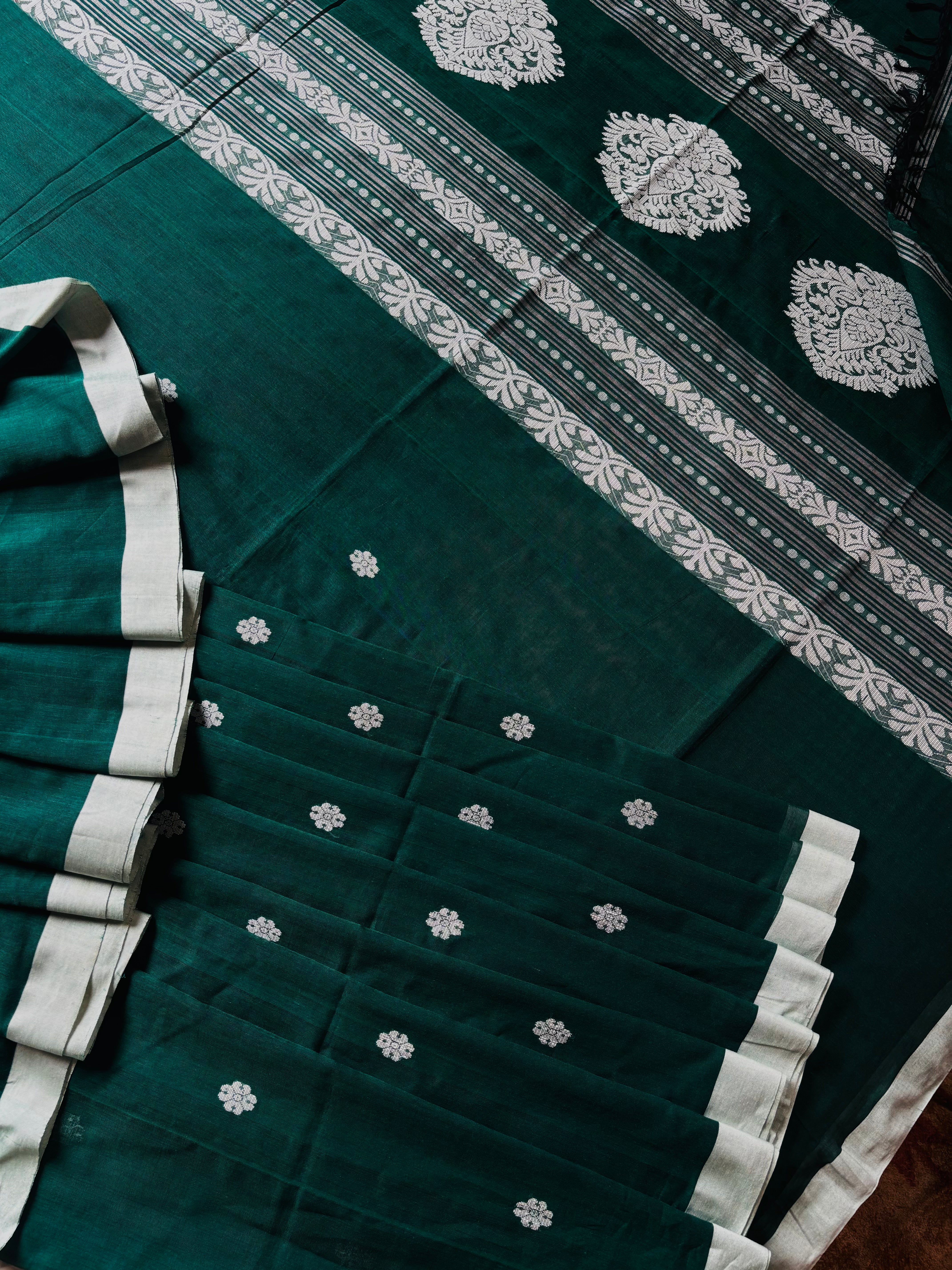 Handwoven Dark Bottle Green Colour Cotton Jamdani Saree