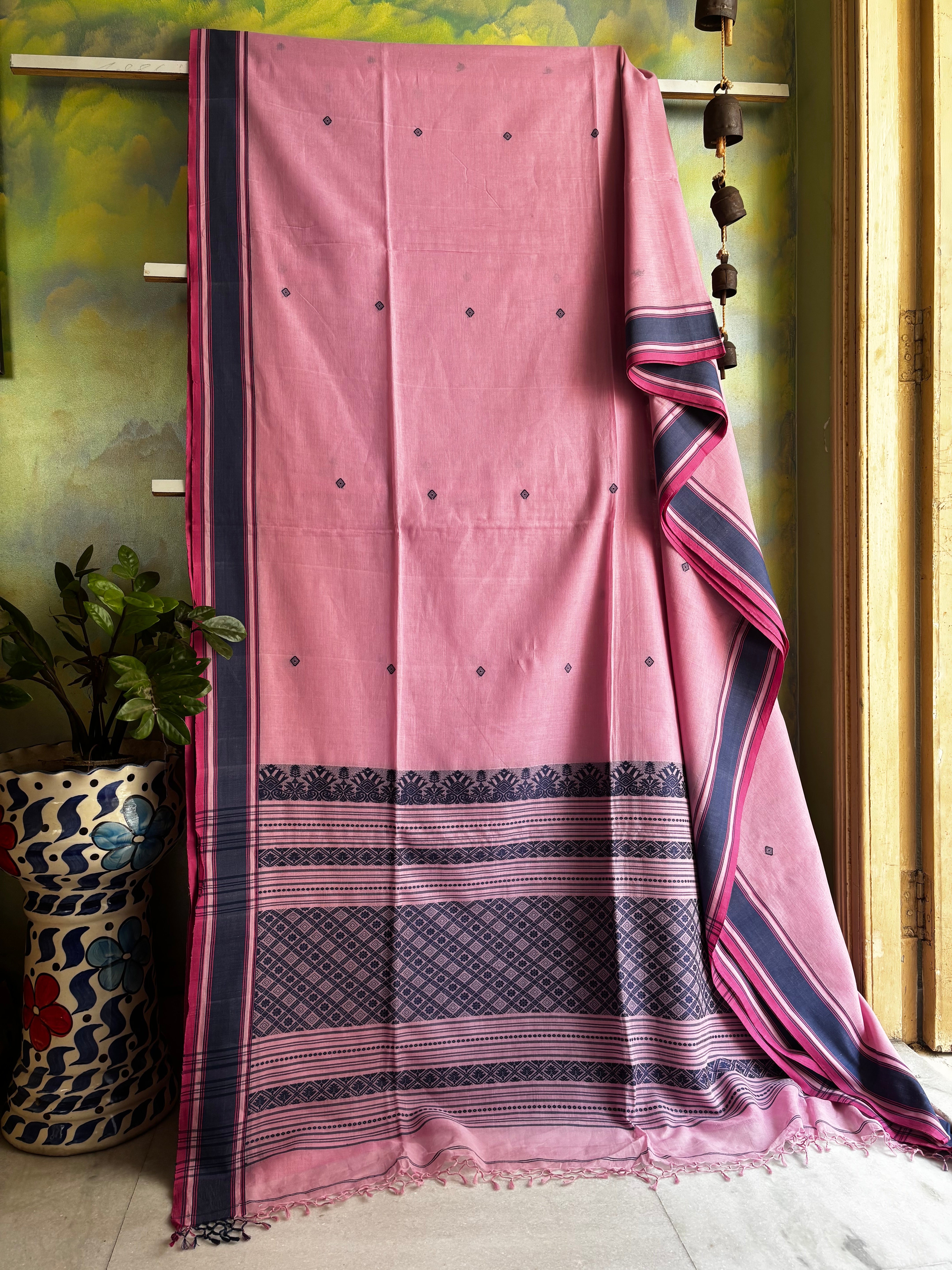 Handwoven Light Pink Colour Phulia Cotton Saree