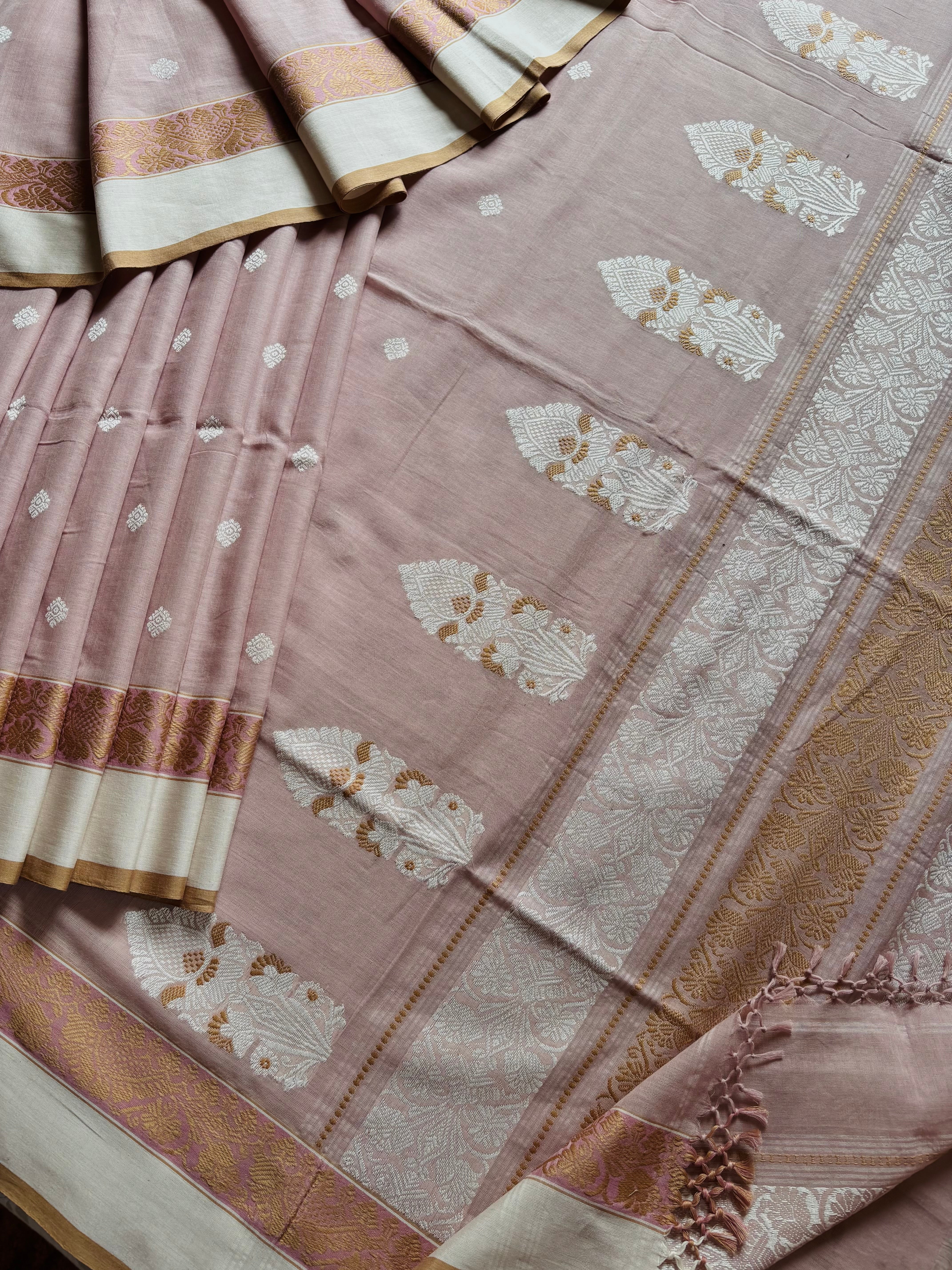 Handwoven Dusty Pink Phulia Cotton Saree