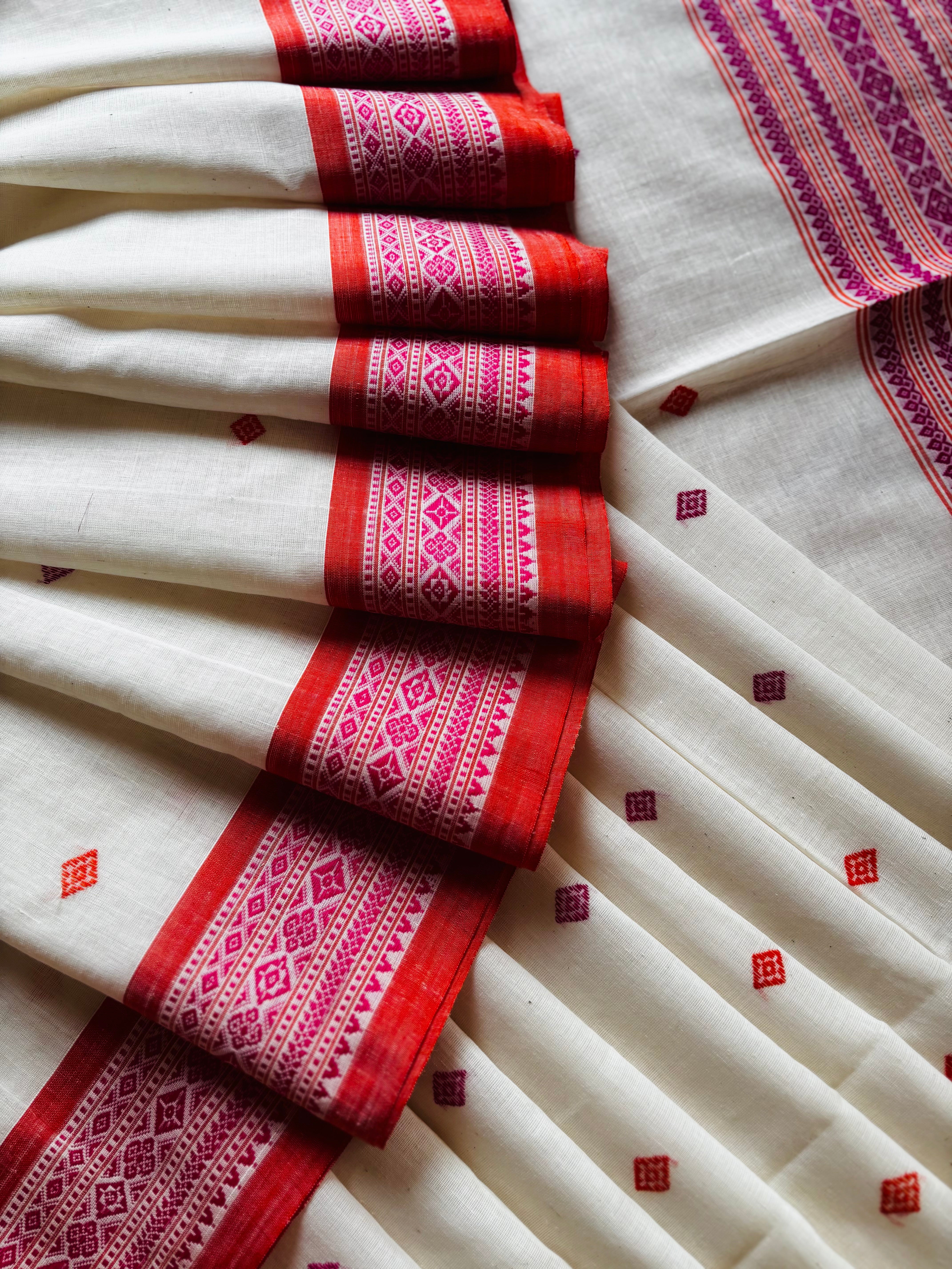 Handwoven Offwhite Pink Orange Phulia Cotton Saree