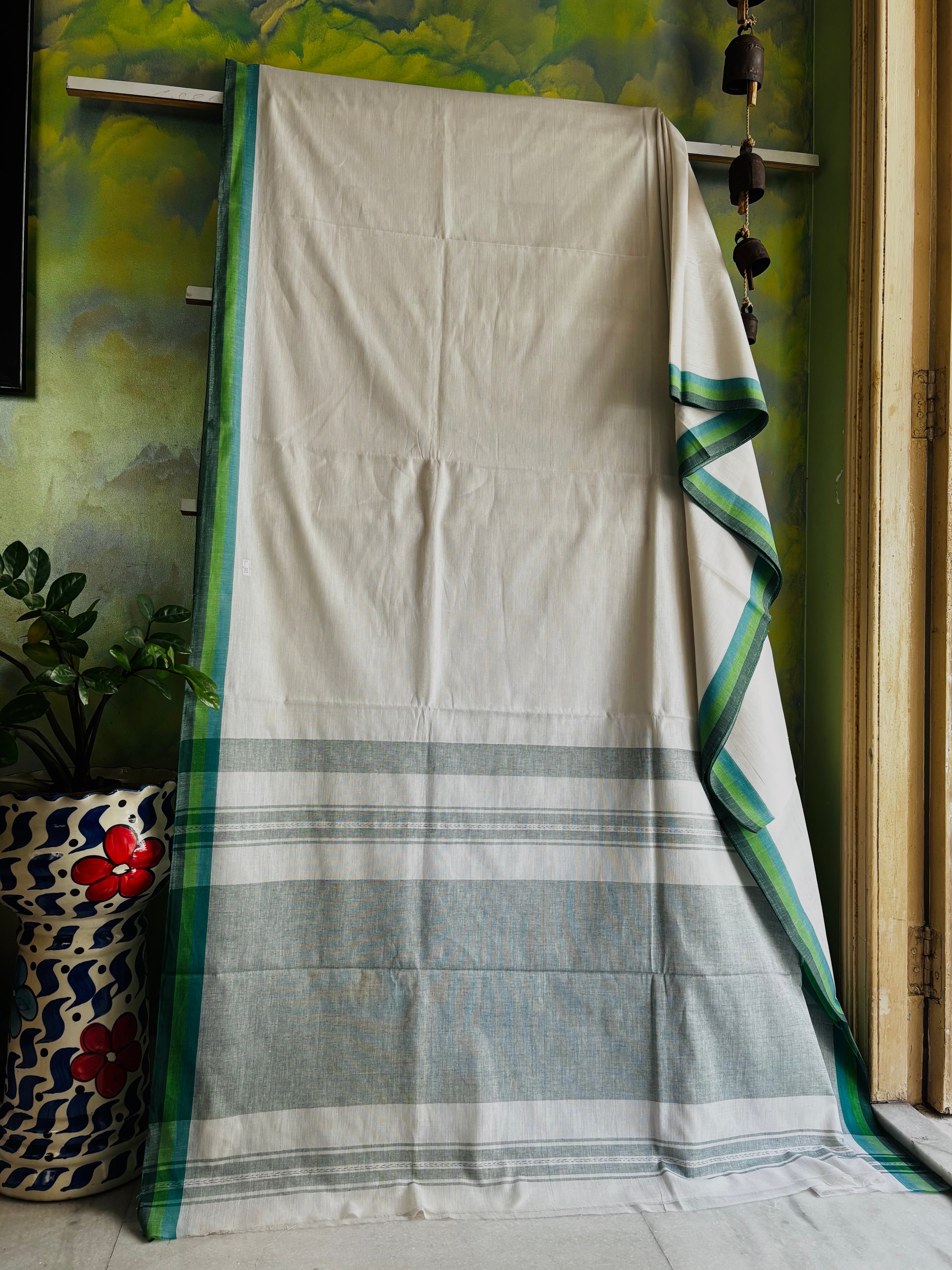 Handwoven White Colour Dhonekhali Cotton Saree