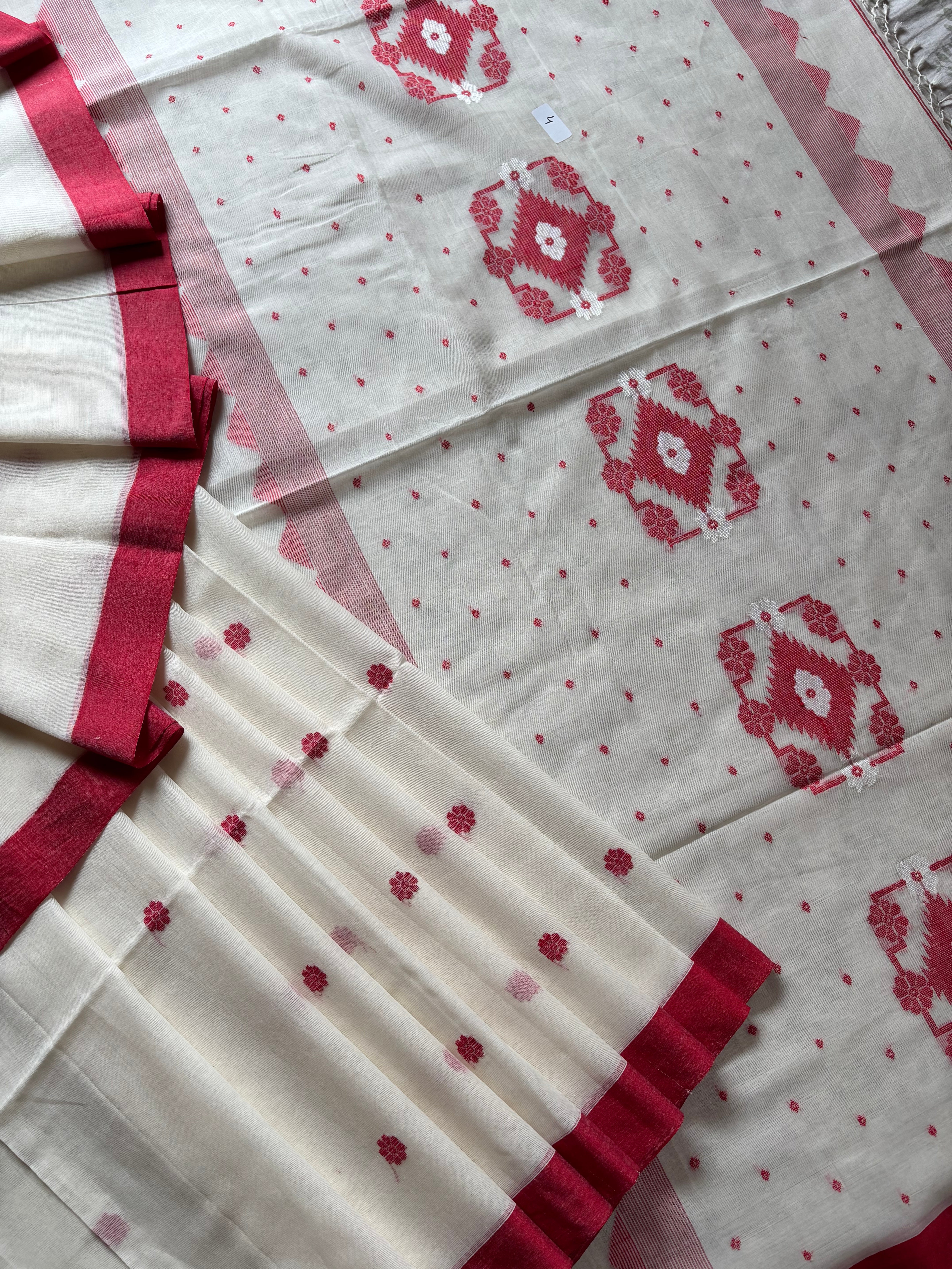 Handwoven White Red Cotton Jamdani Saree