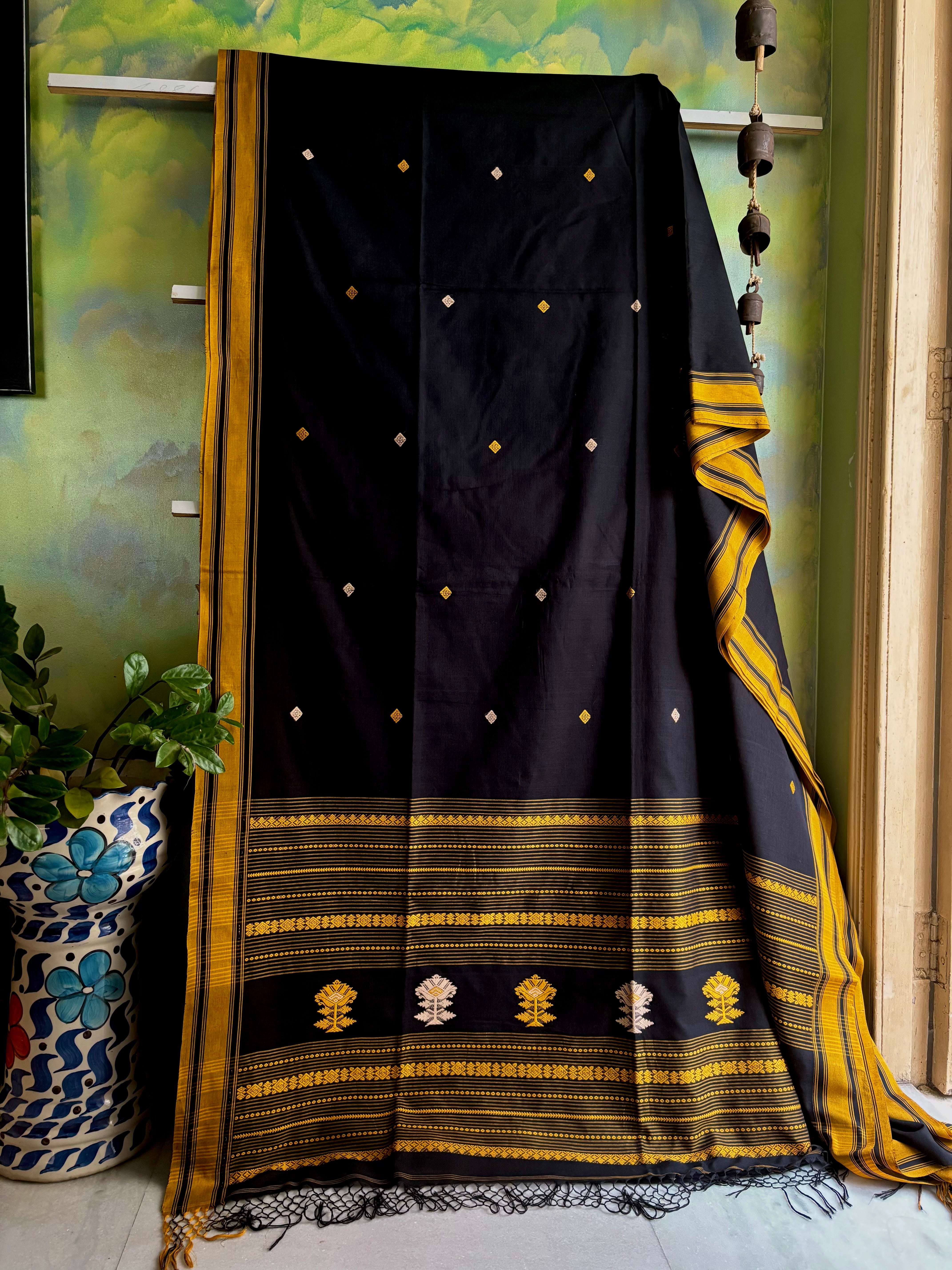 Handwoven Black Yellow Phulia Cotton Saree