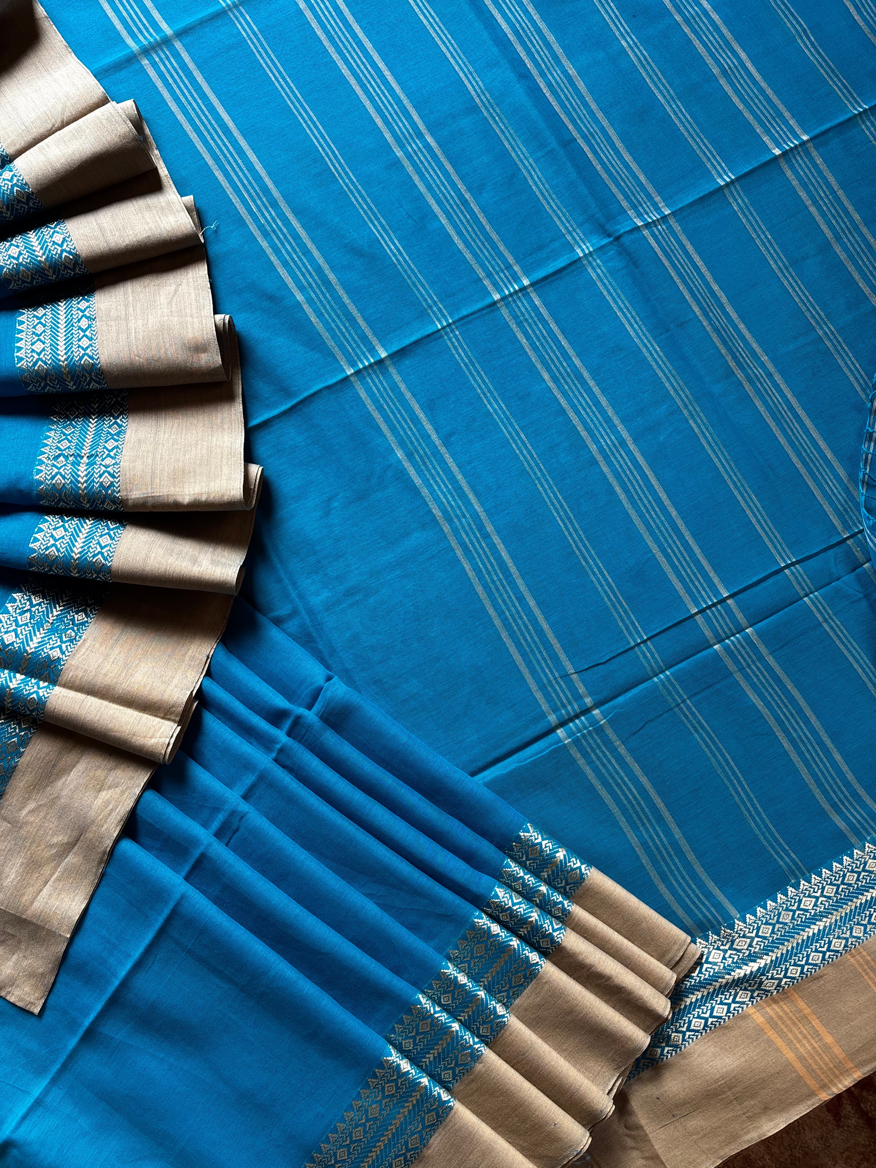 Handwoven Firozi Blue Phulia Cotton Saree