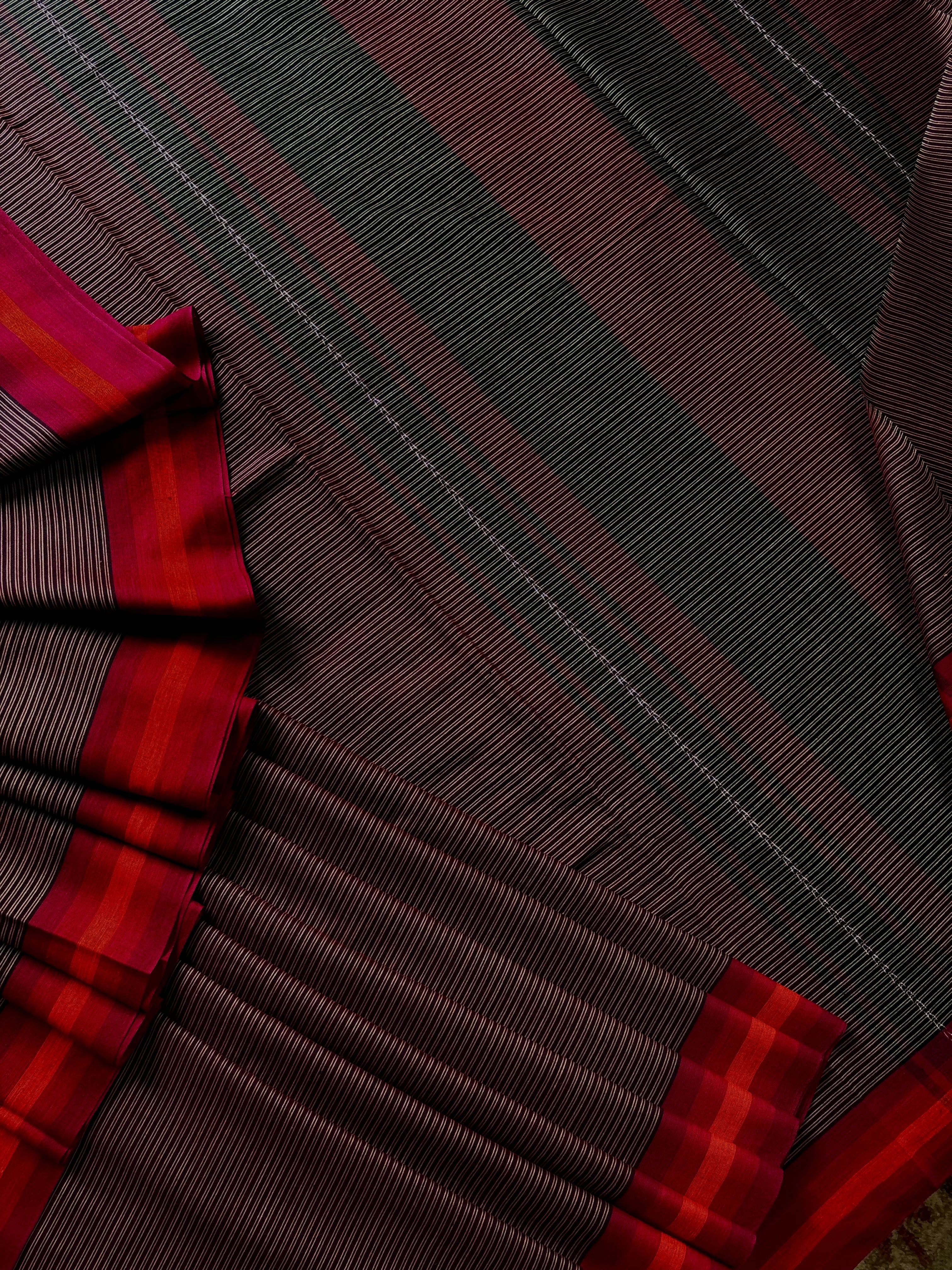 Handwoven Maroon Colour Dhonekhali Cotton Saree