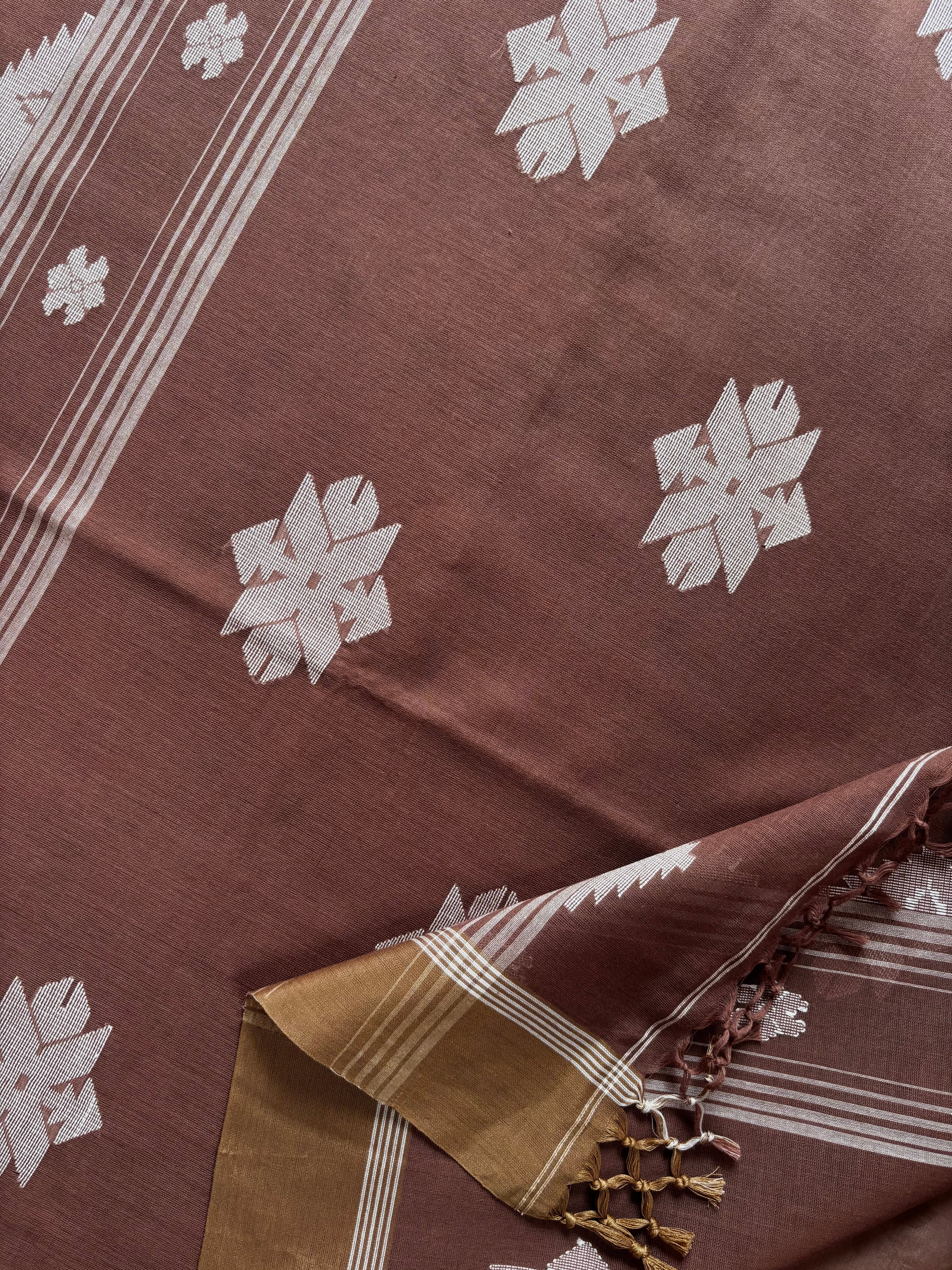Handwoven Light Brown Colour Cotton Jamdani Saree