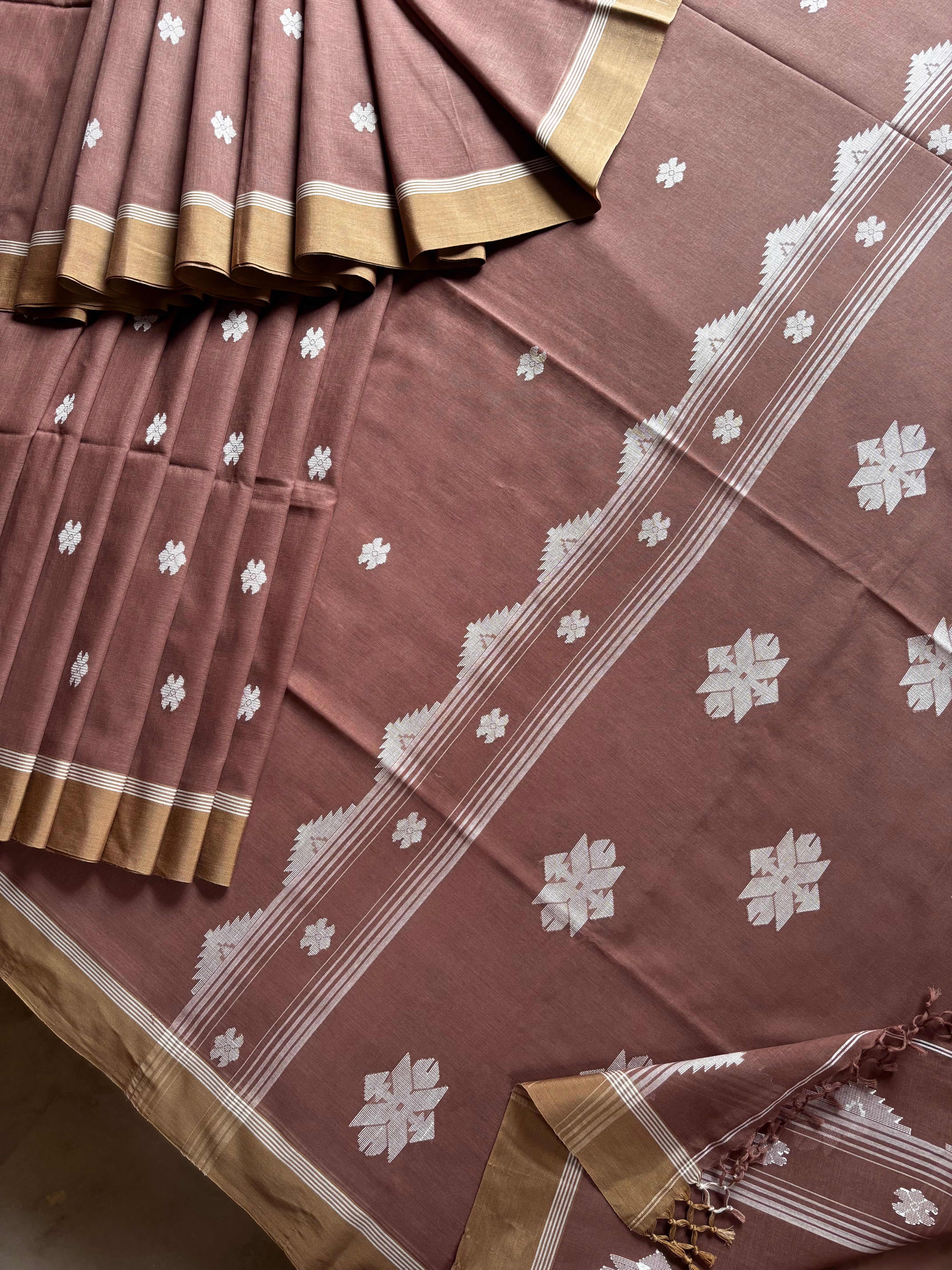 Handwoven Light Brown Colour Cotton Jamdani Saree