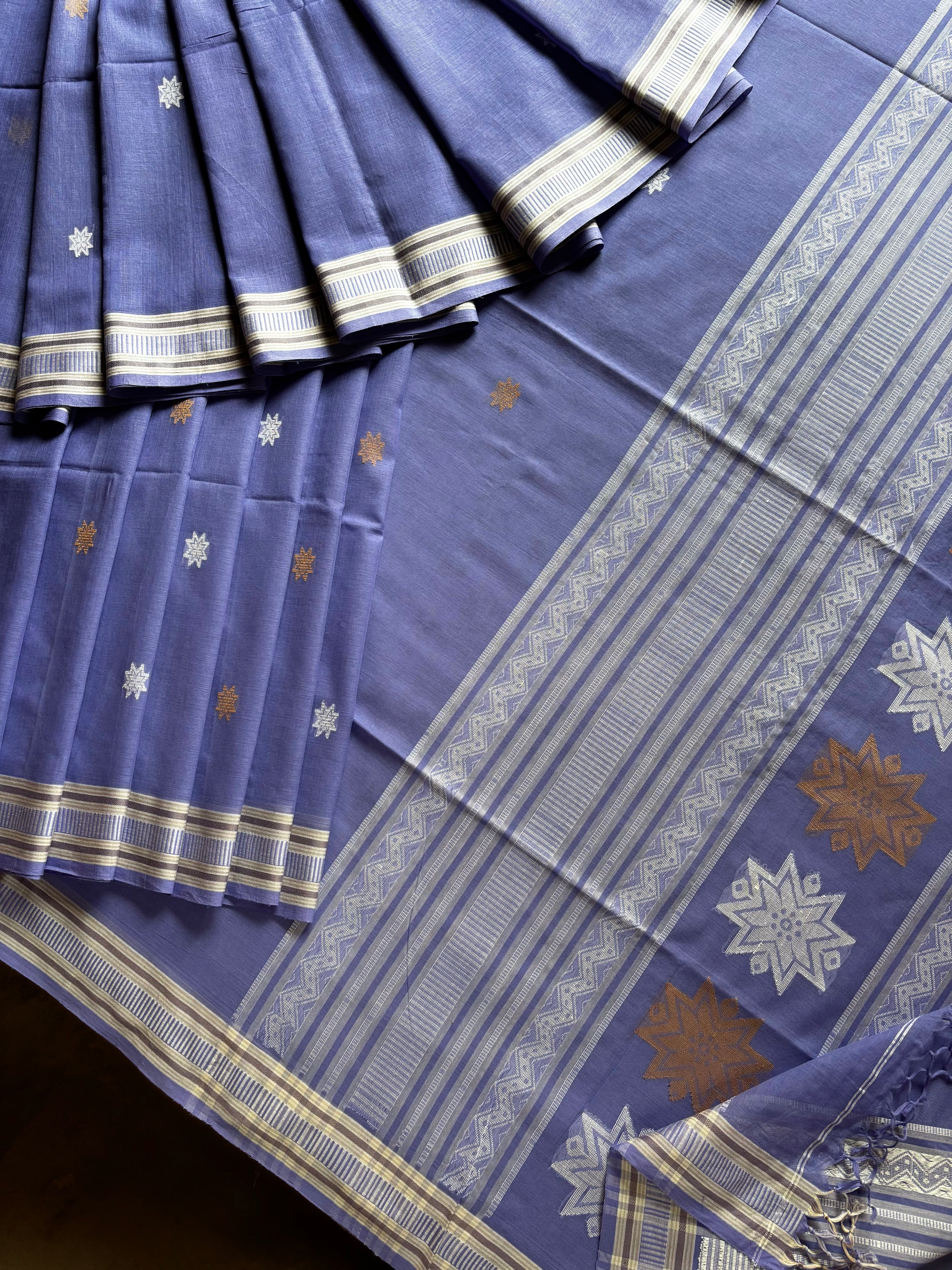 Handwoven Lavender Colour Cotton Jamdani Saree