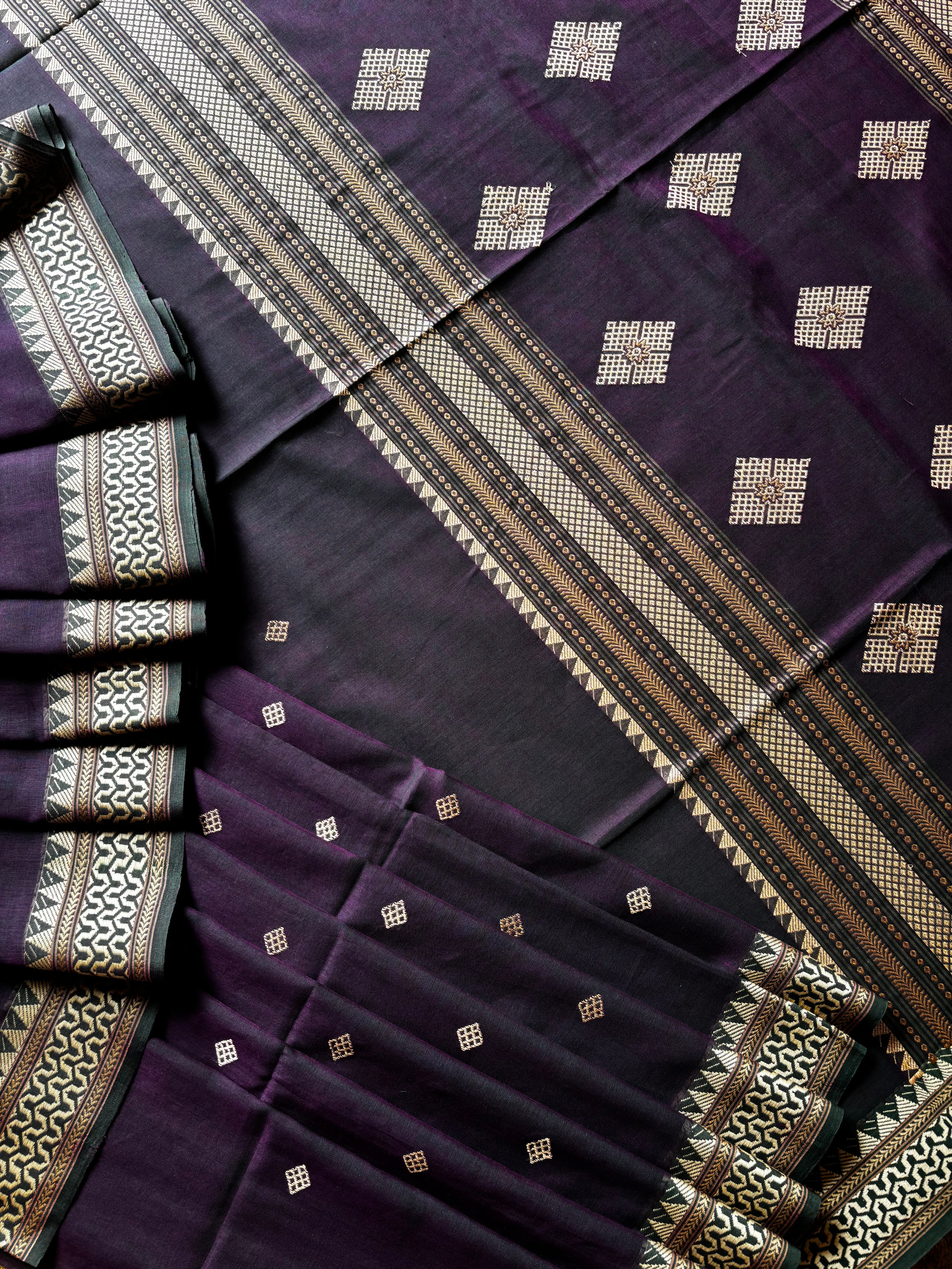 Handwoven Purple Colour Phulia Cotton Saree