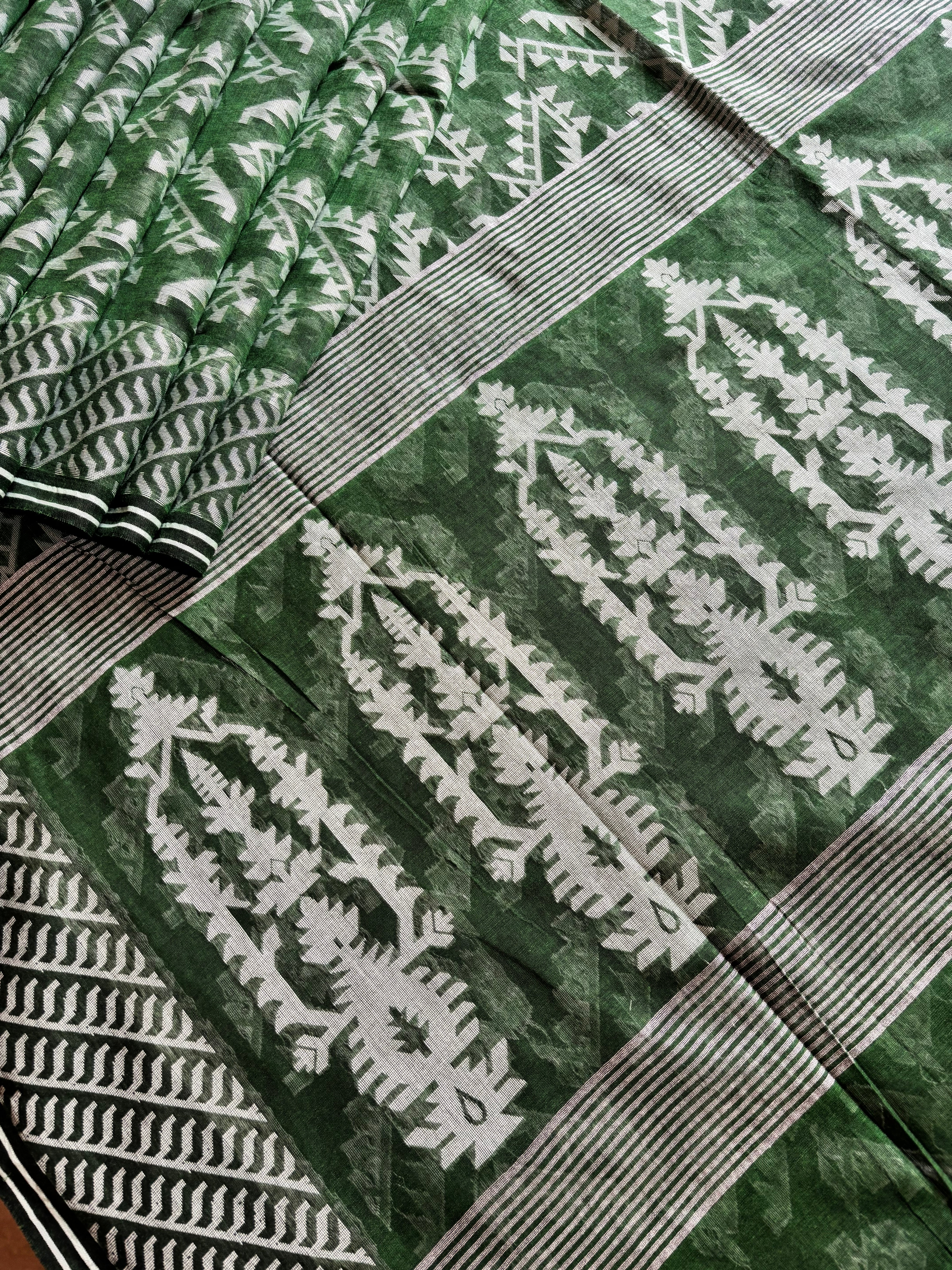 Pure Cotton Green Colour Cut Work Jamdani Saree