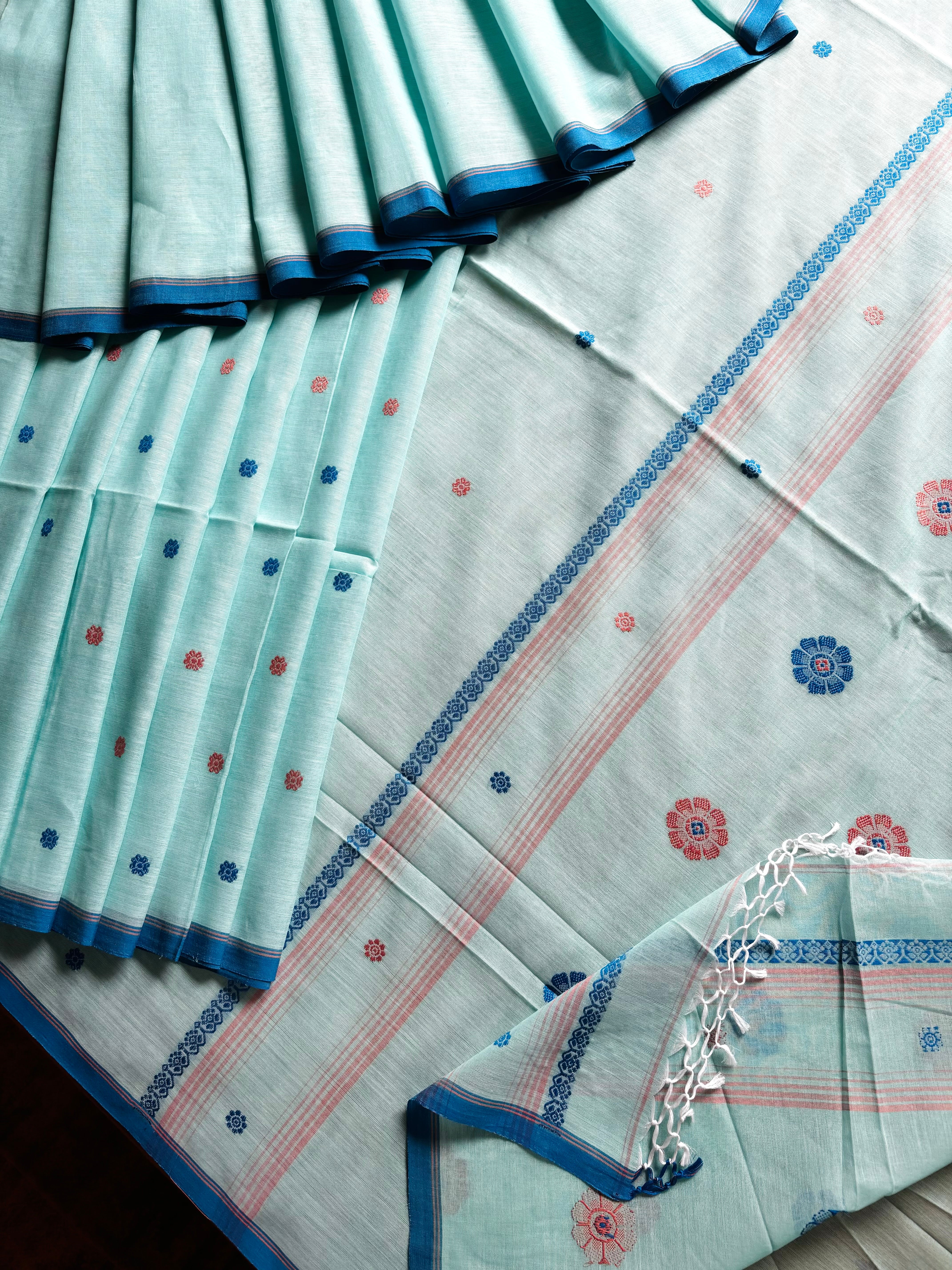 Handwoven Light Blue Phulia Cotton Saree