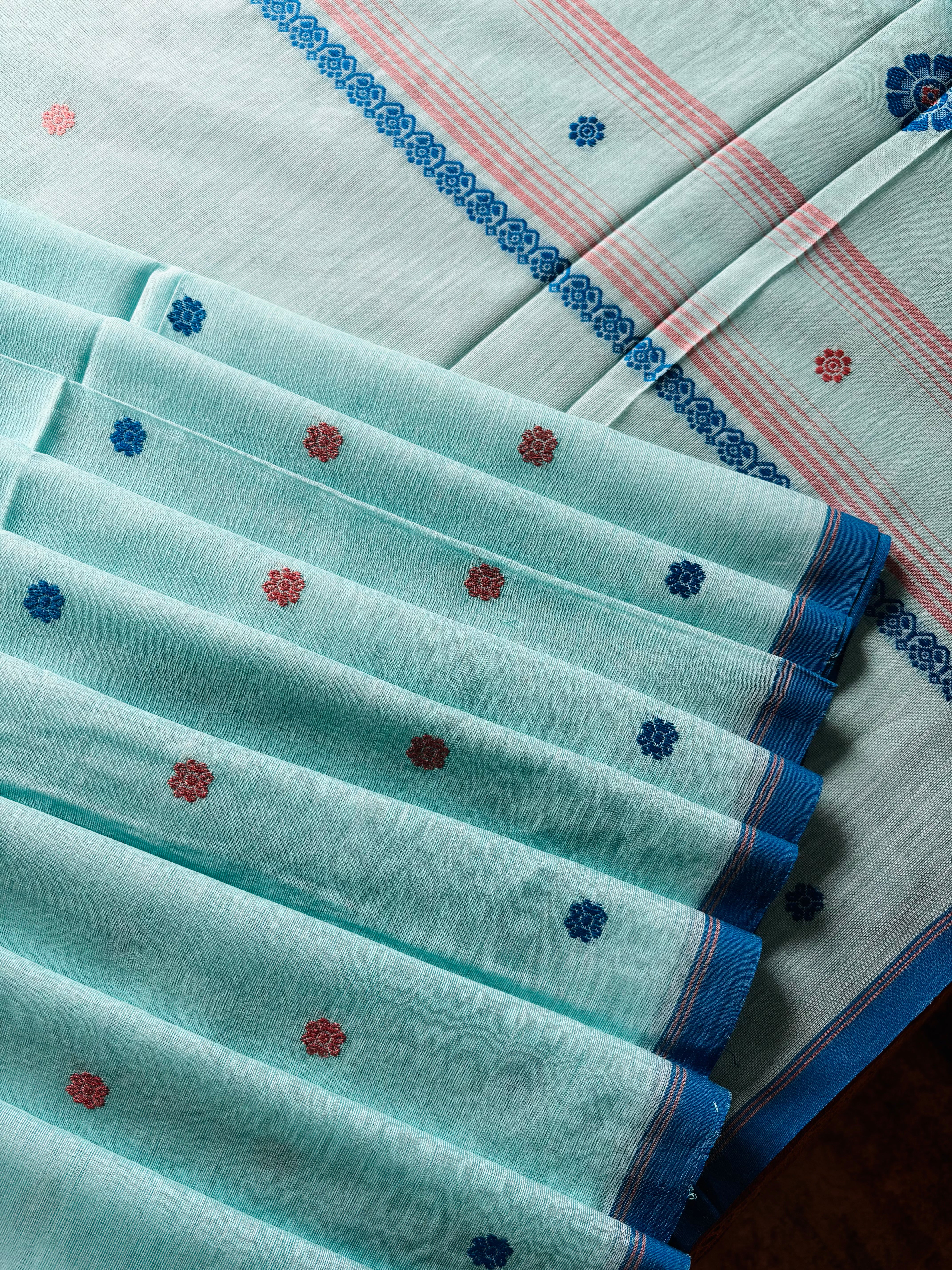 Handwoven Light Blue Phulia Cotton Saree