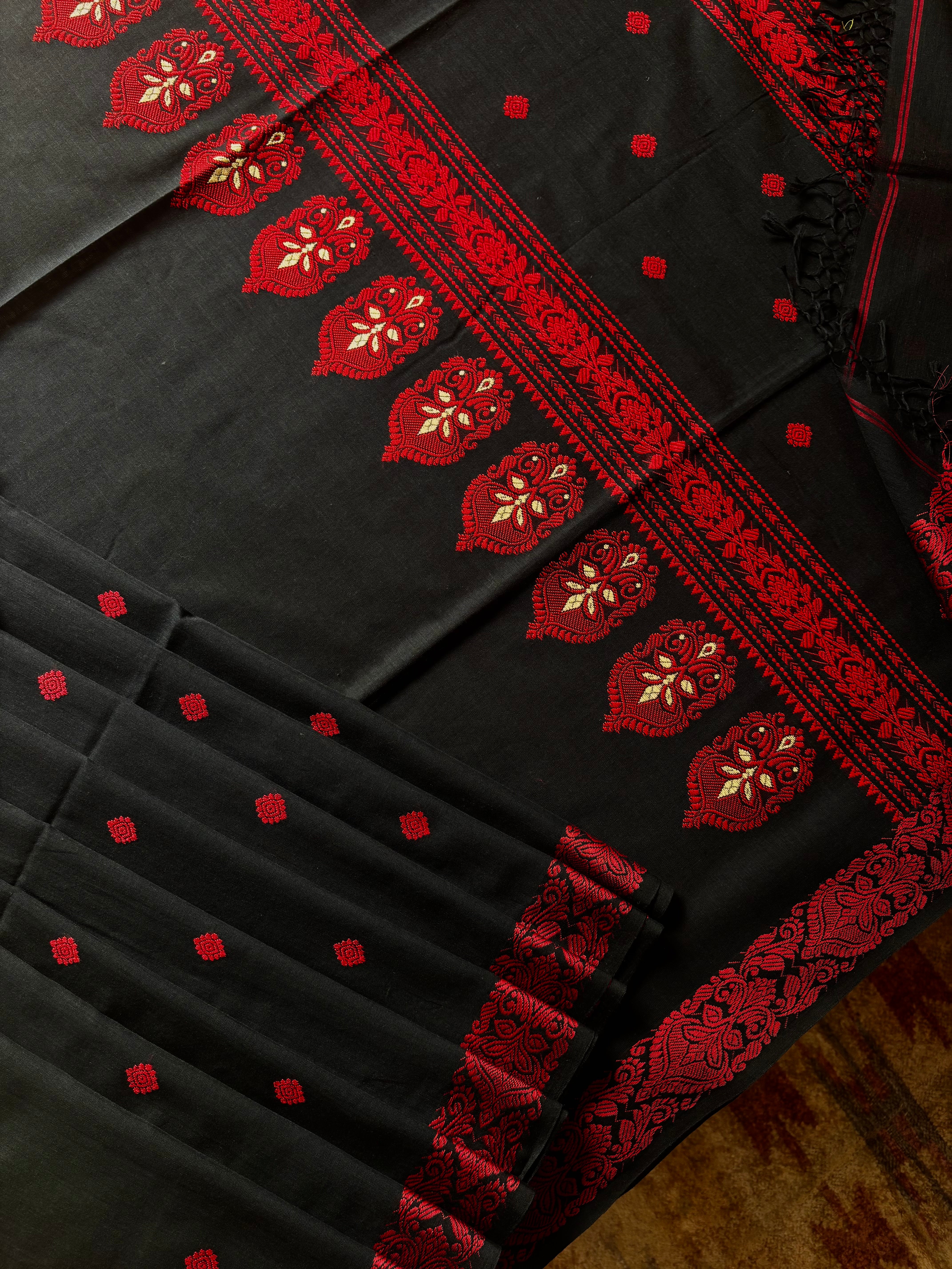 Handwoven Black Red Phulia Cotton Saree