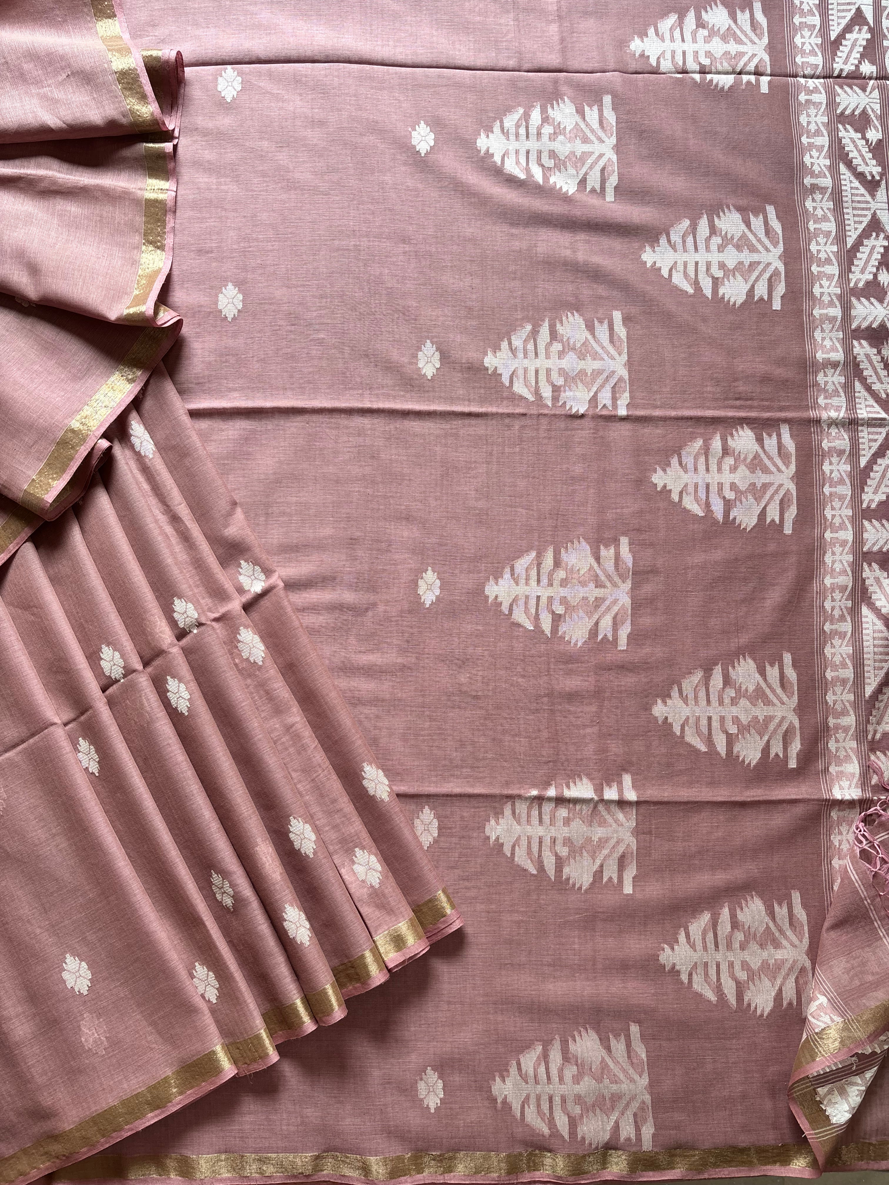 Hanwoven Dusty Pin Colour Cotton Jamdani Saree