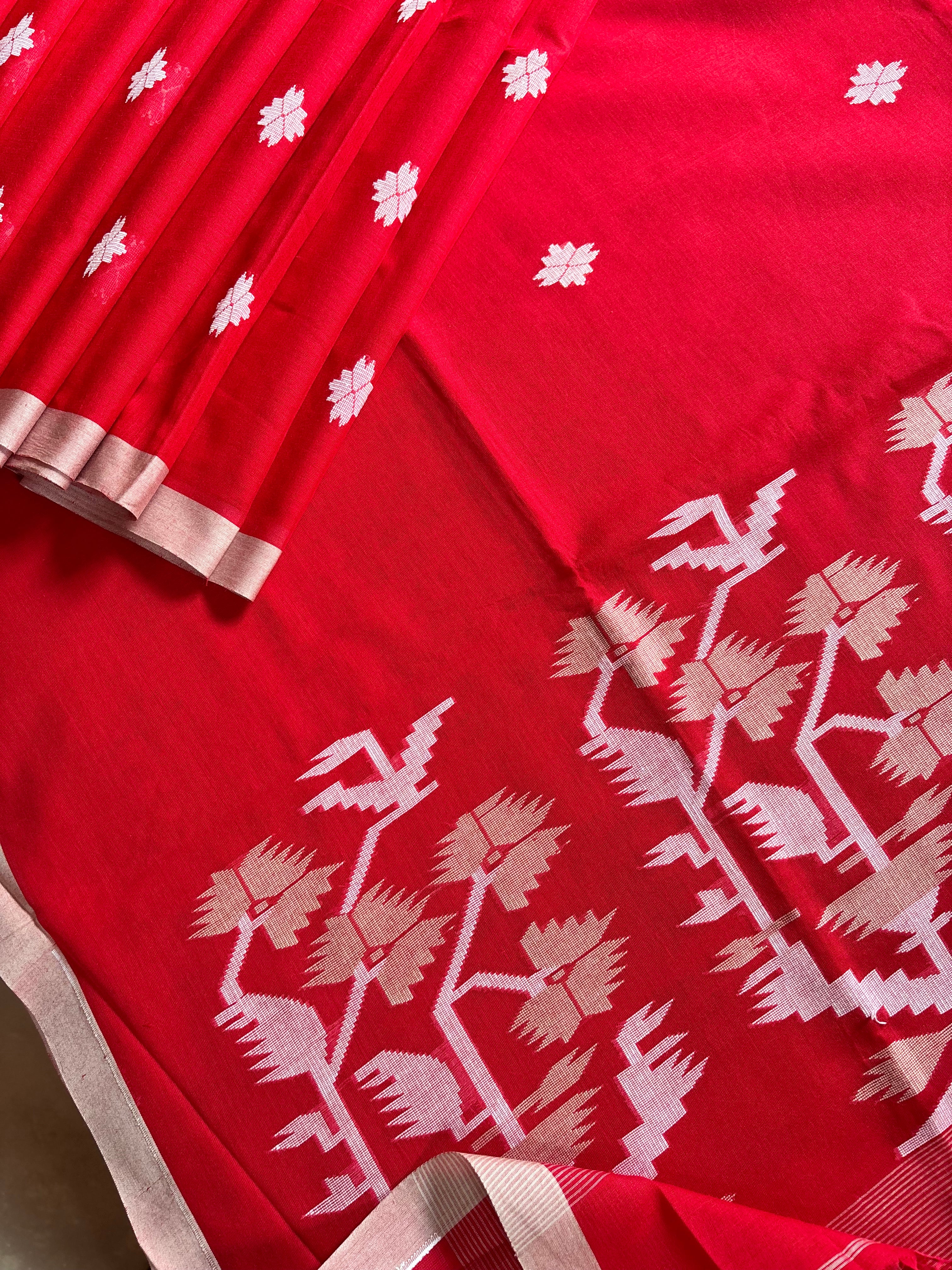 Handwoven Pure Cotton Red Jamdani Saree